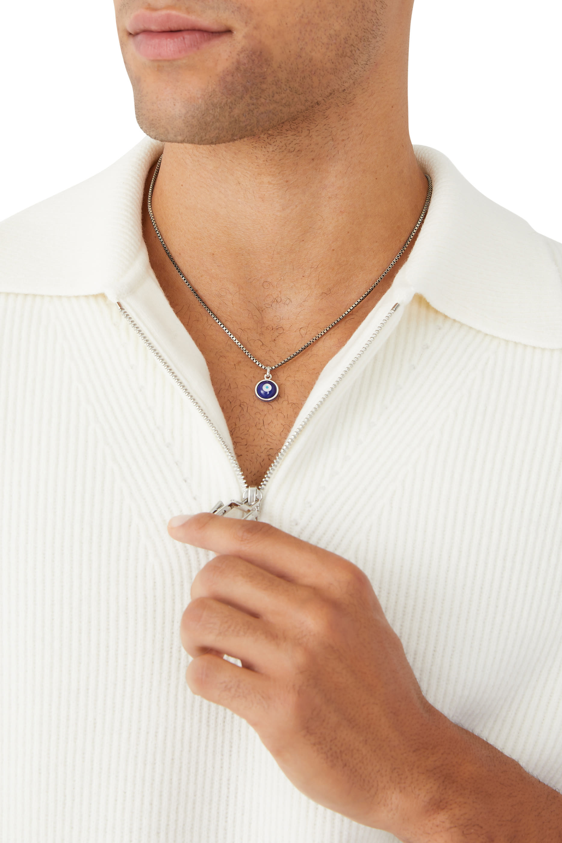 قلادة بعين حسود