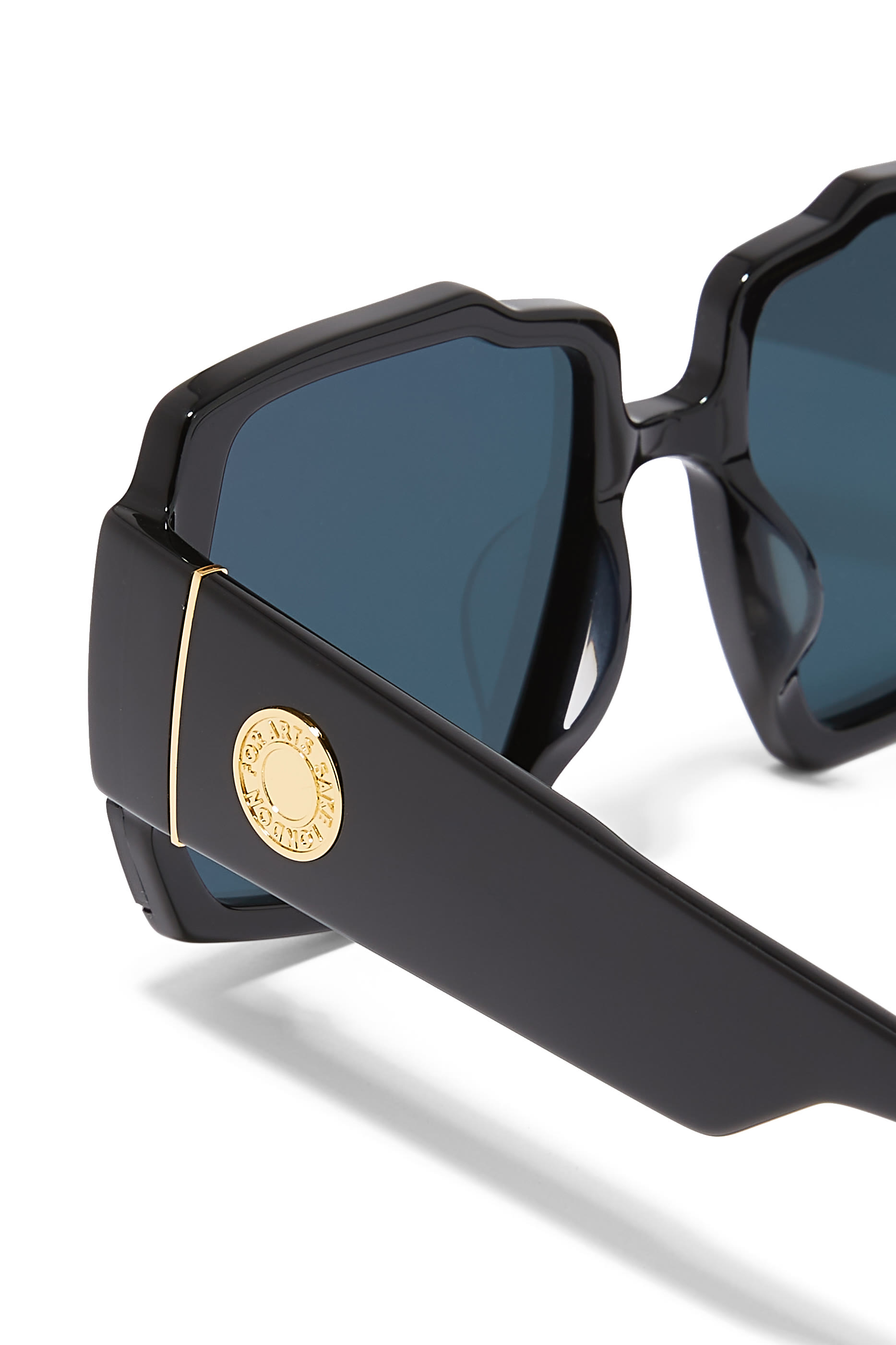 نظارة شمسية موريتز بتصميم سميم