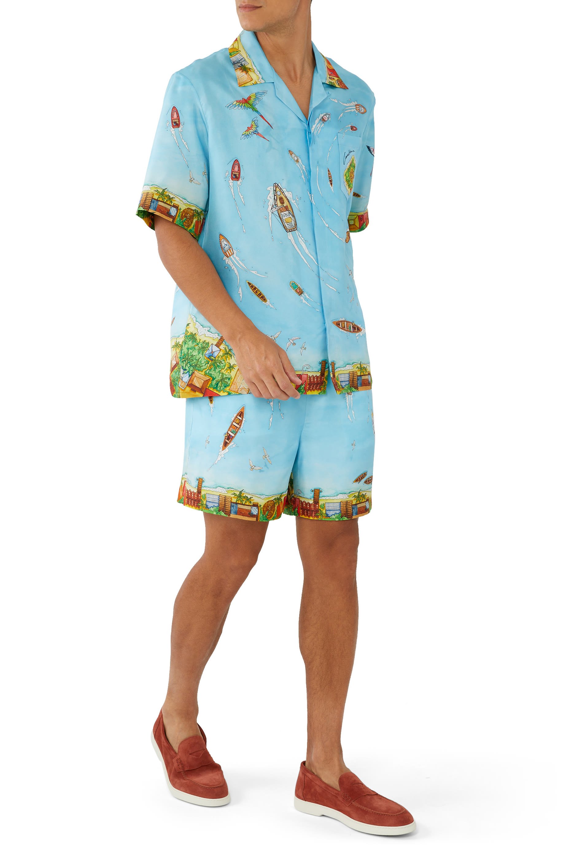 قميص بياقة كوبية وأكمام قصيرة