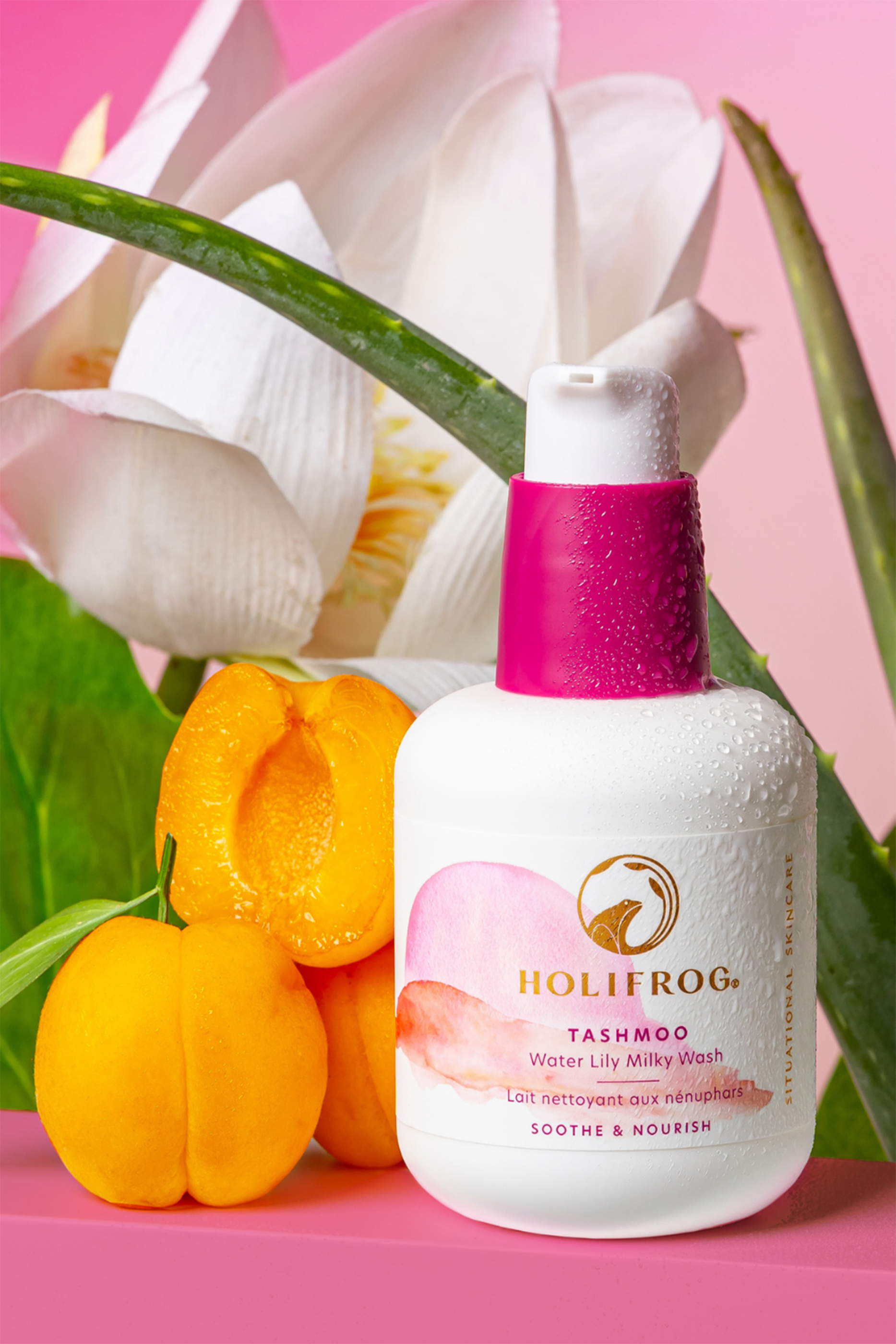 غسول حليبي مغذي تاشمو بزنبق الماء