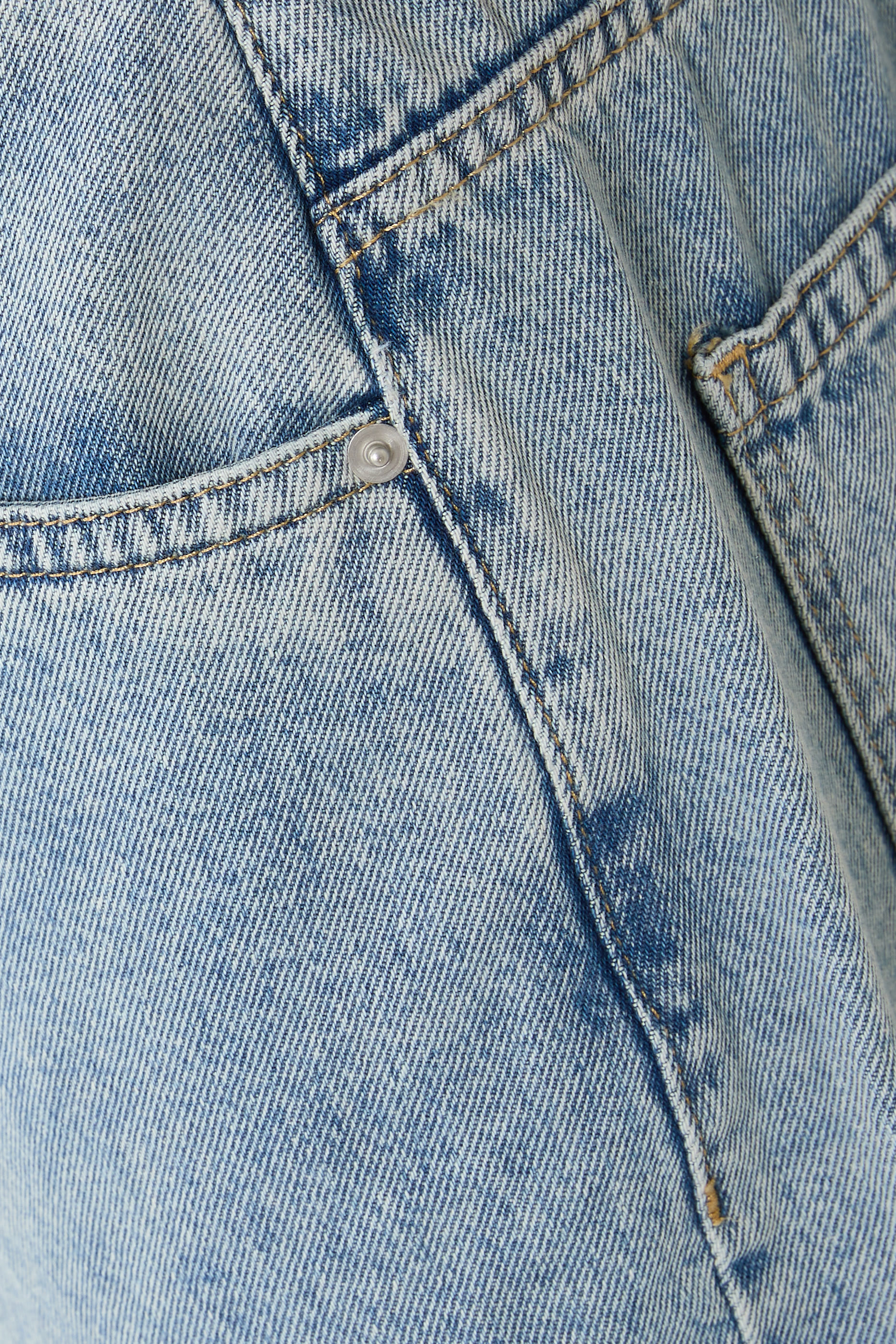 بنطال جينز كلاسيكي دنيم