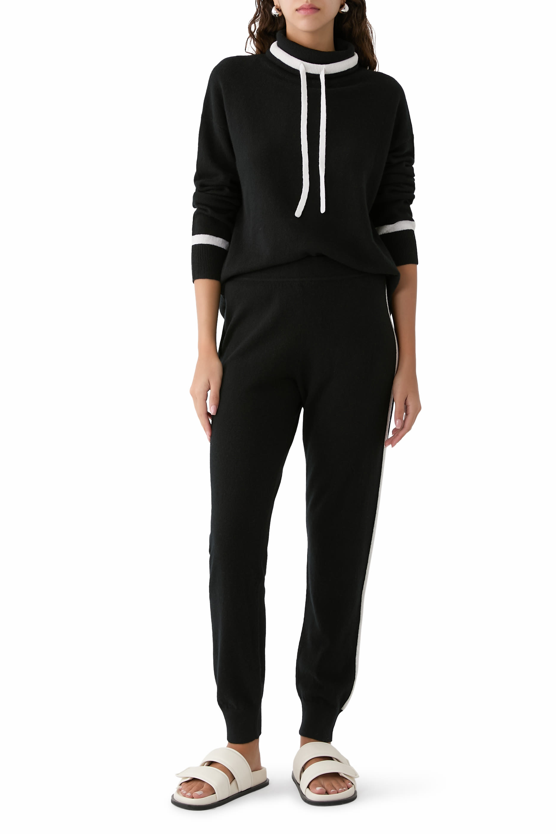 سترة بياقة عالية كشمير