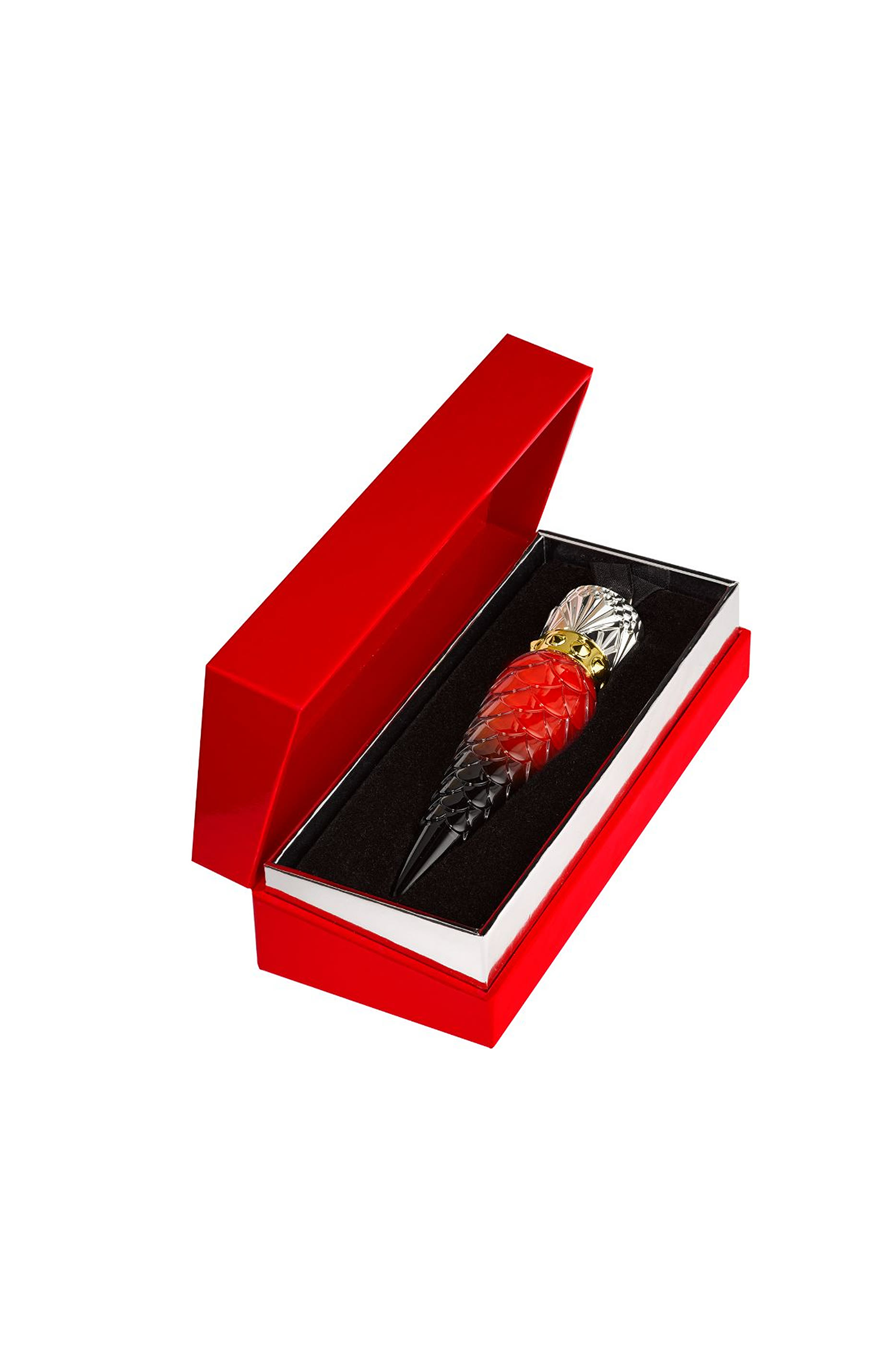 أحمر شفاه يتركيبة سائلة غير لامعة