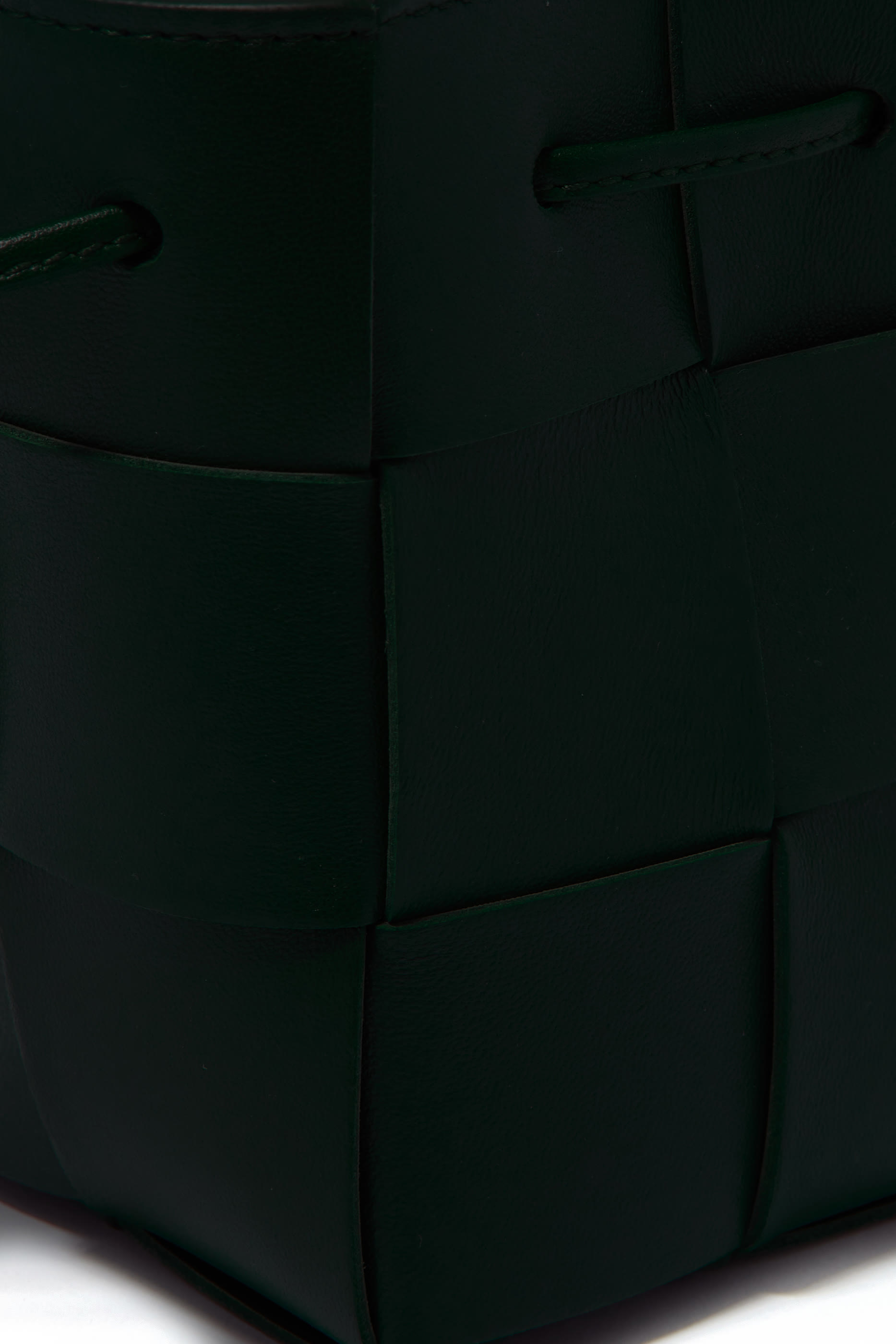 حقيبة باكيت كاسيت كروس بودي صغيرة