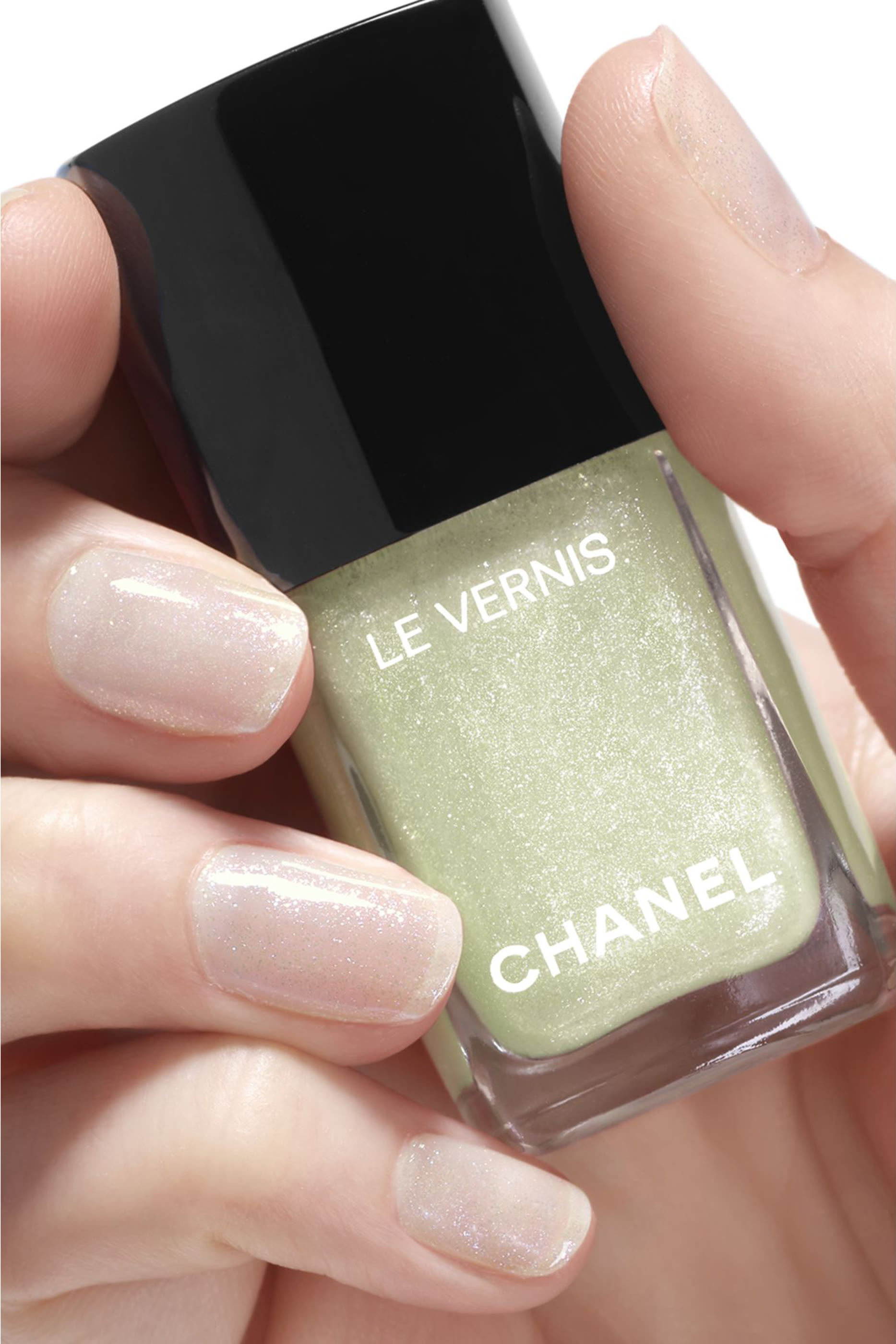 طلاء أظافر Chanel LE VERNIS