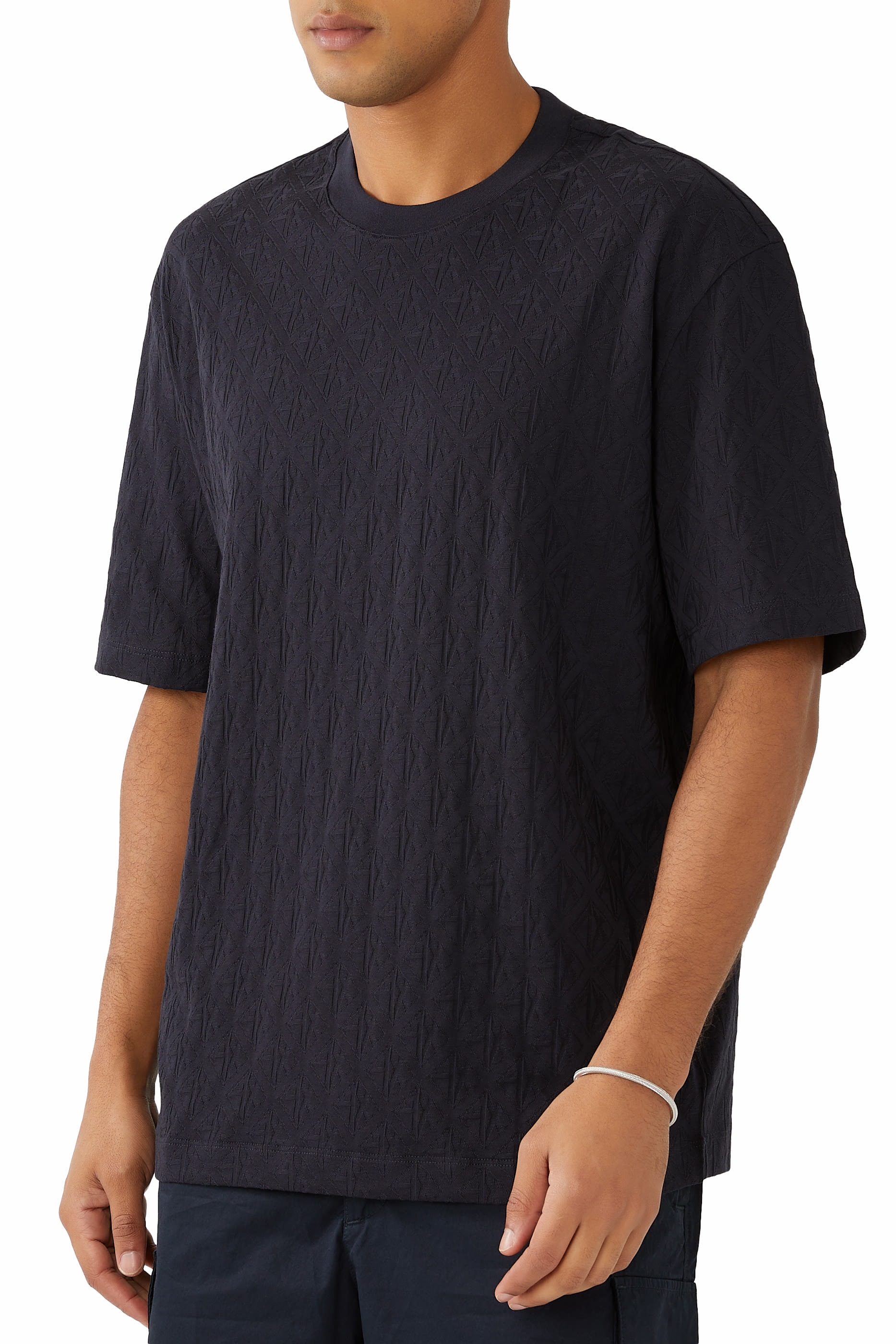 تيشيرت بقصة عادية قطن