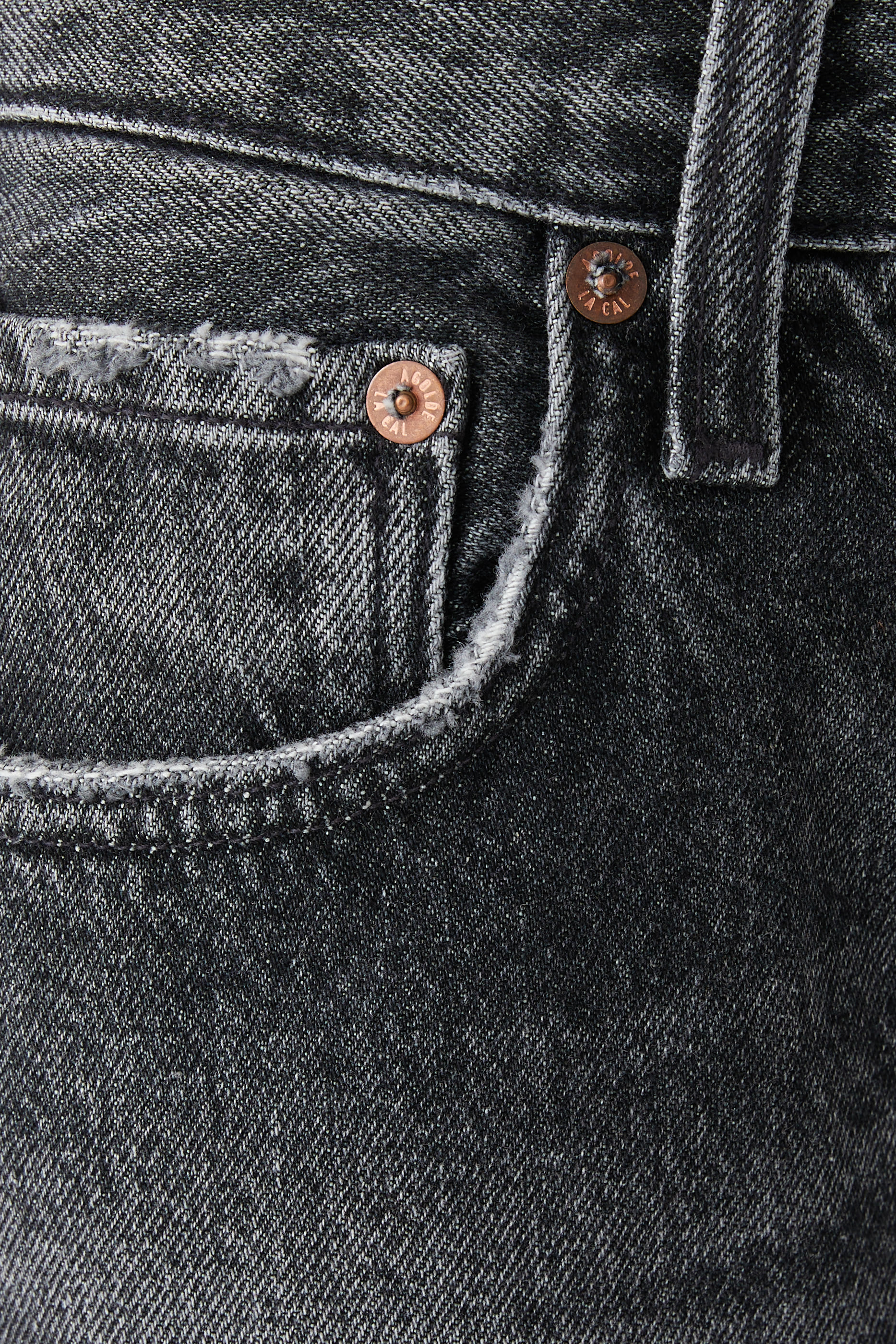 بنطال جينز فضفاض بخصر منخفض