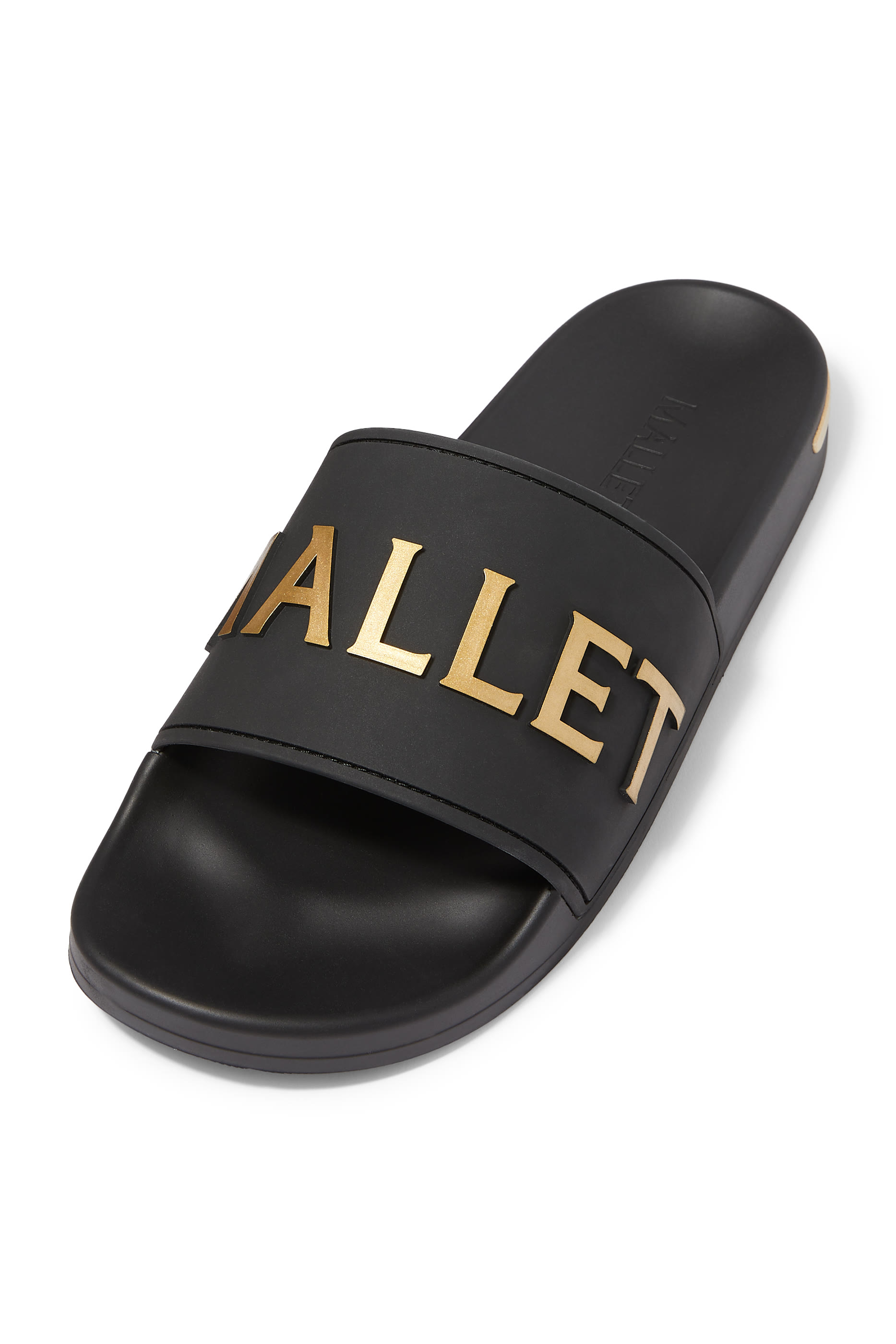 حذاء خفيف سيريف