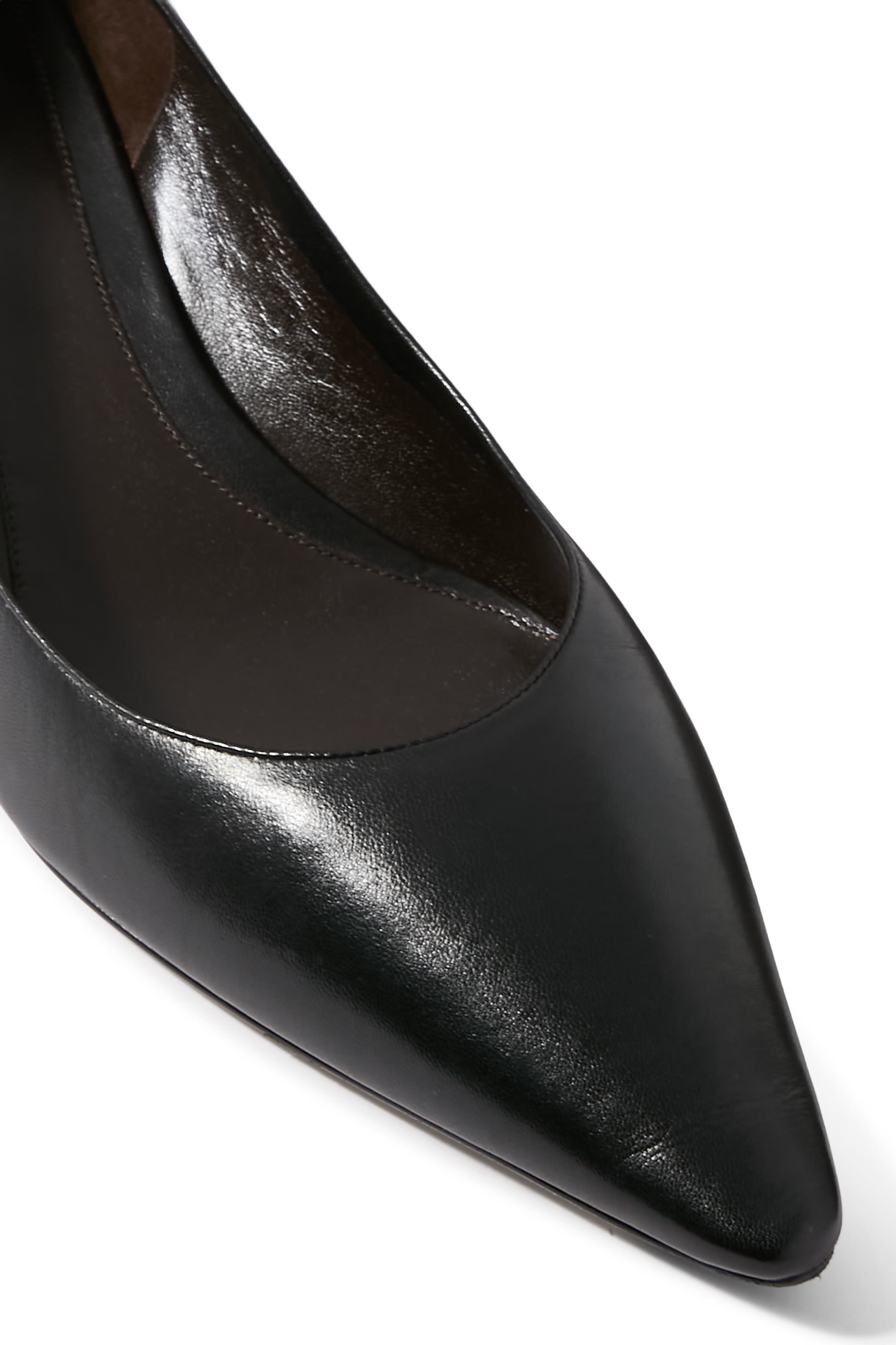 حذاء ليسا تو كلاسيكي بكعب صغير 35