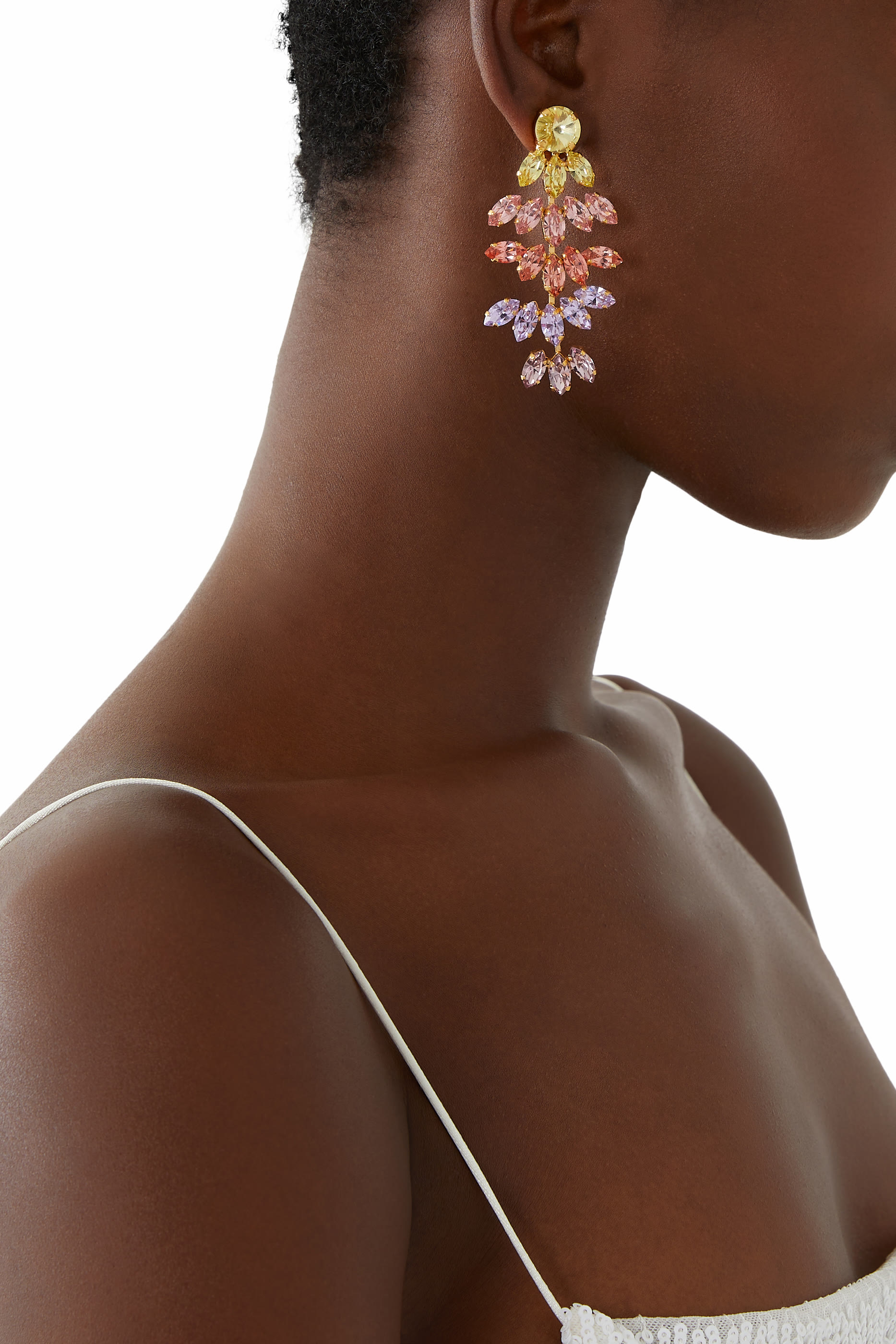 أقراط بوني صغيرة مرصعة بالكريستال مطلية بذهب عيار 18