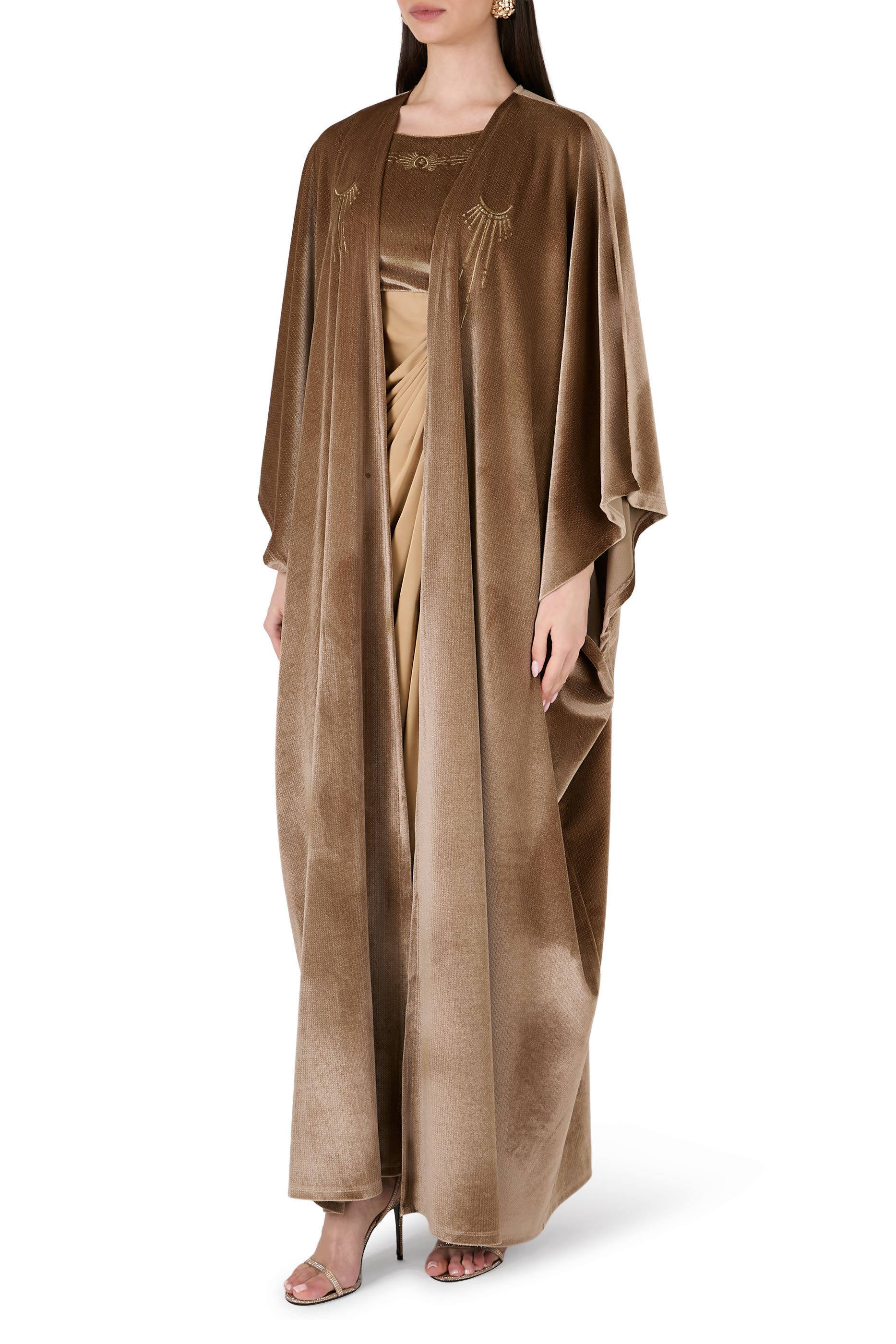 قفطان بتصميم ملفوف مخمل