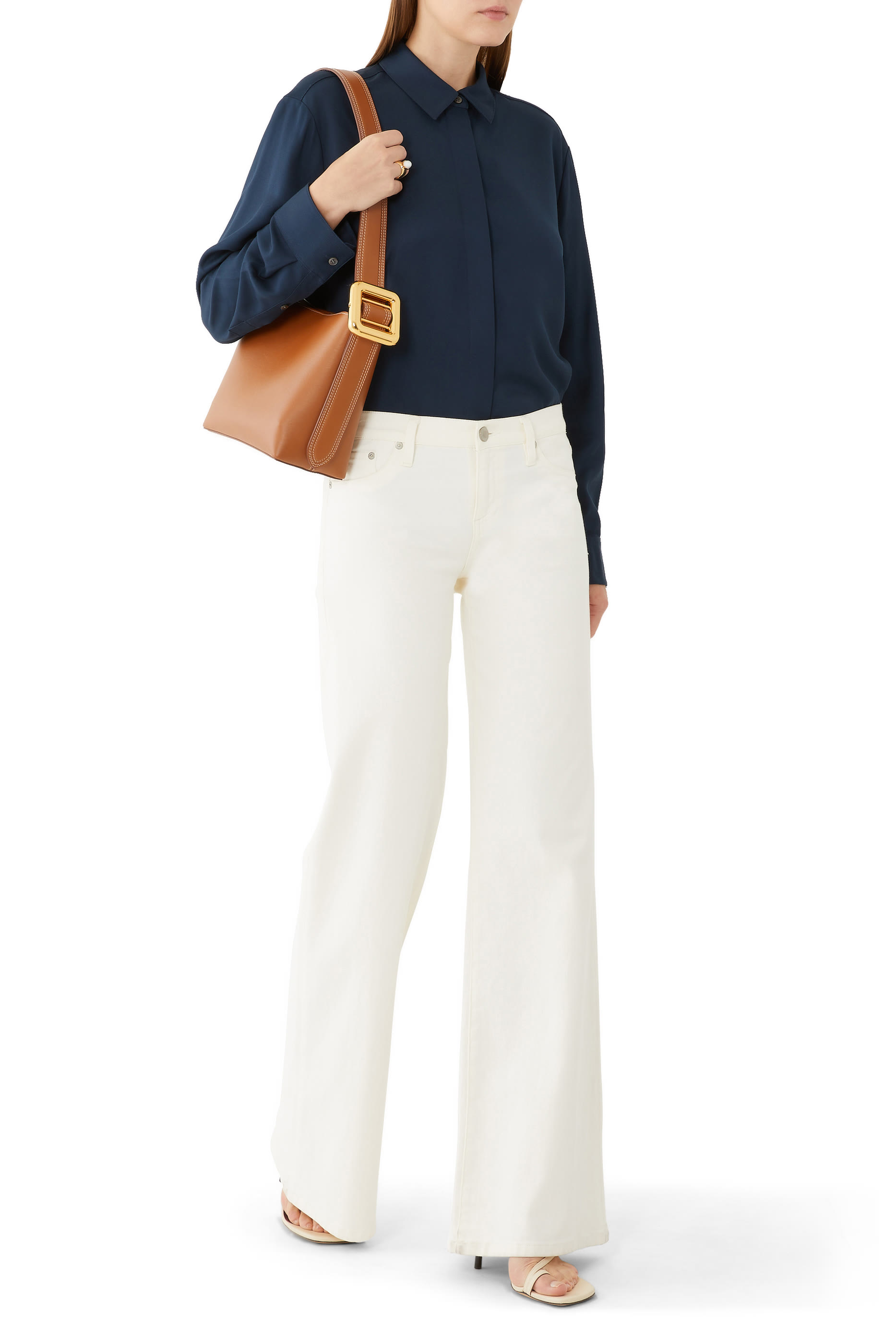 قميص منزوير كلاسيكي