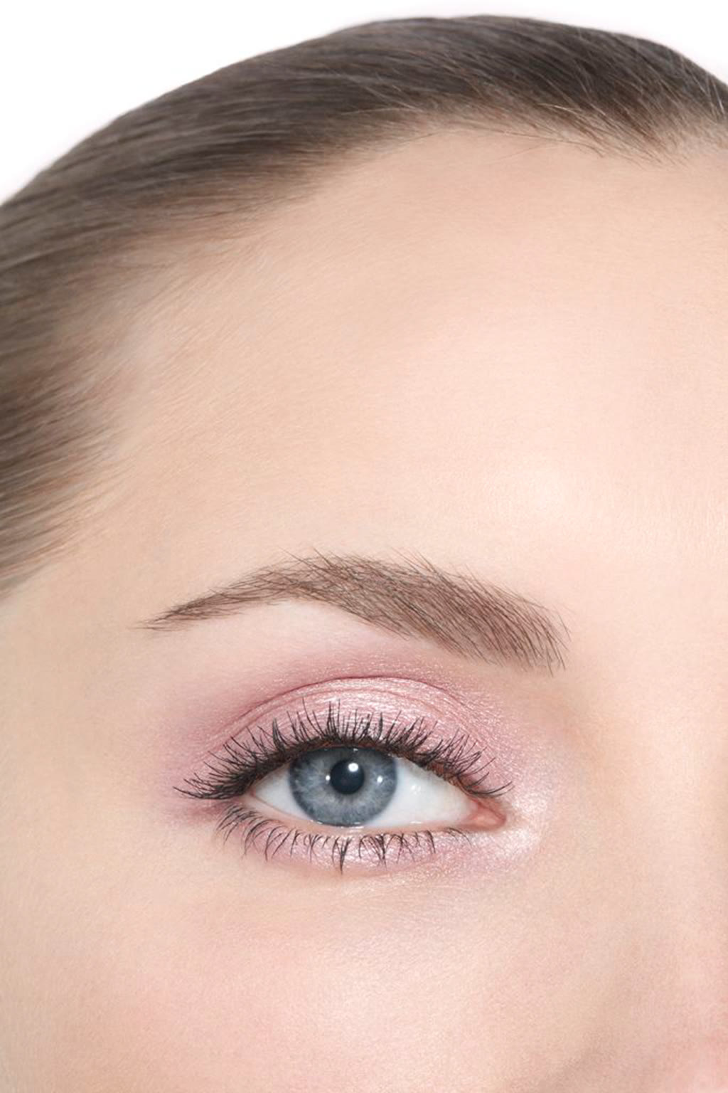 بودرة لتظليل الجفون طويلة الثبات ومتعددة التأثيرات OMBRE PREMI&Egrave;RE