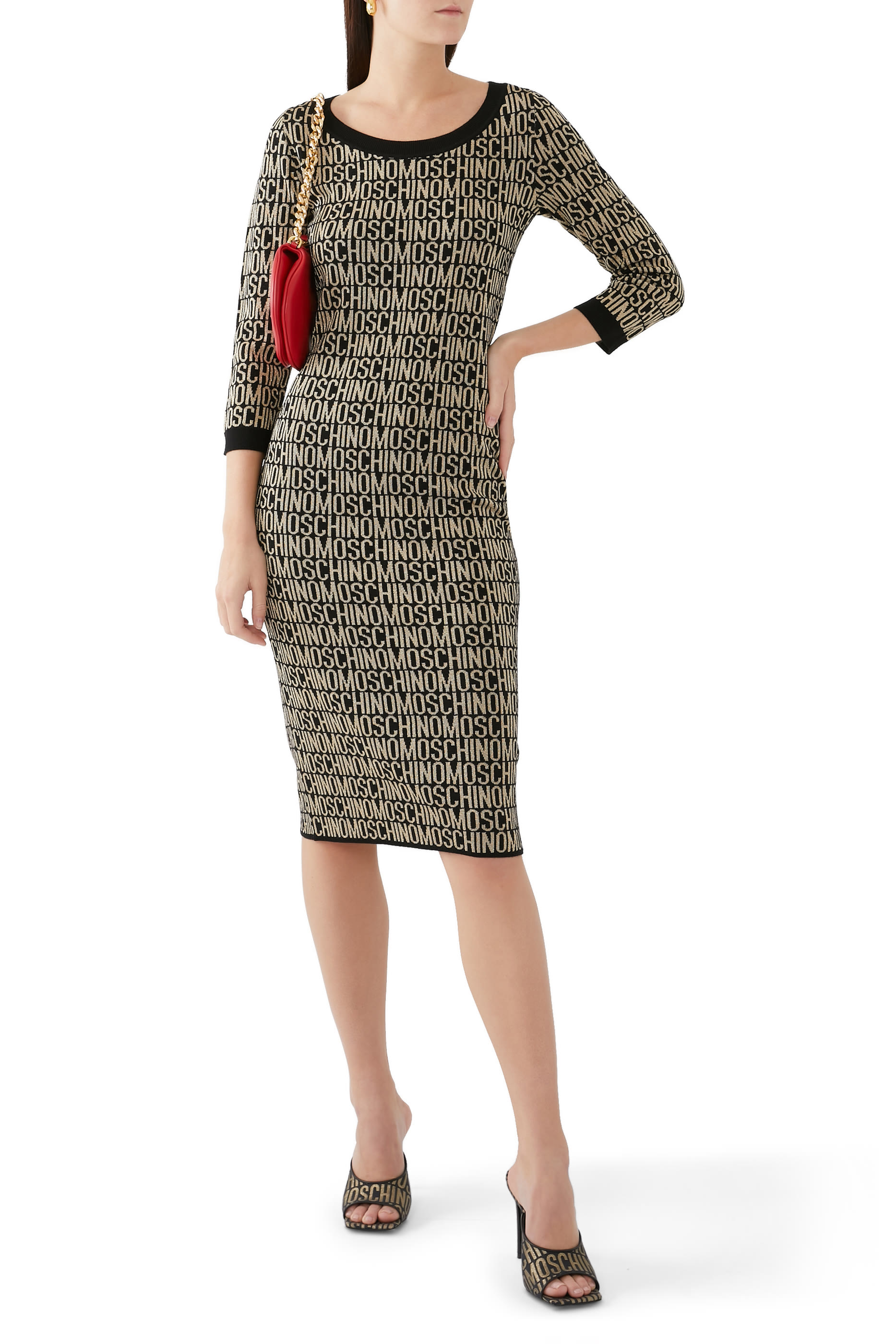 حذاء مفتوح من الخلف 100 بشعار الماركة جاكار