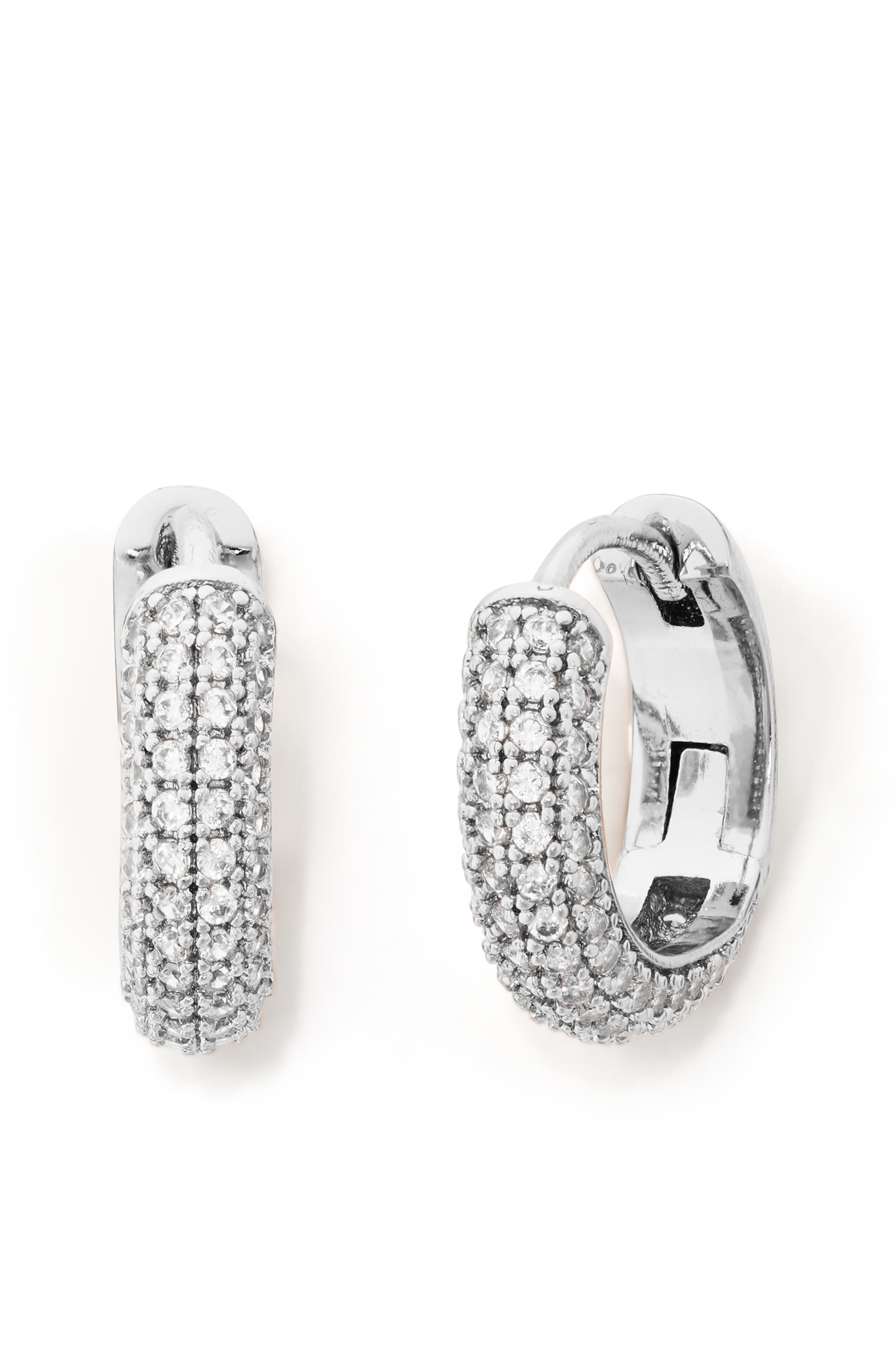 أقراط هاجي بريليانت ستيتمنس ميني مرصعة بأحجار بافيه