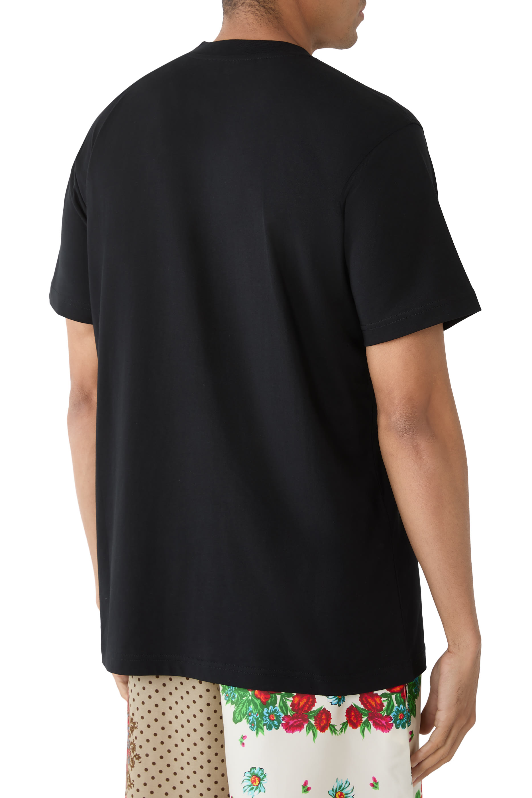 تيشيرت قطن بشعار الماركة