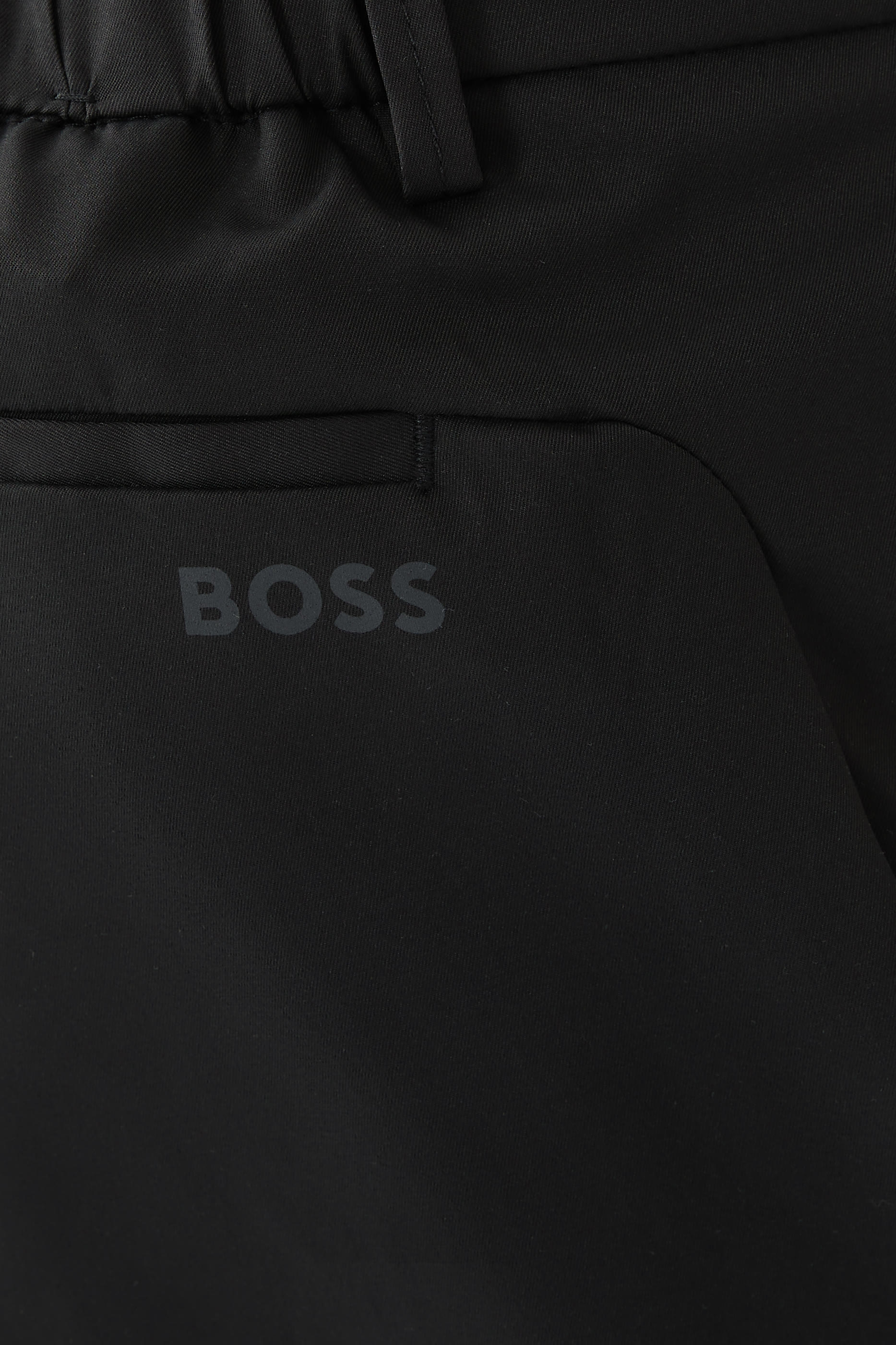 شورت بقصة ضيقة