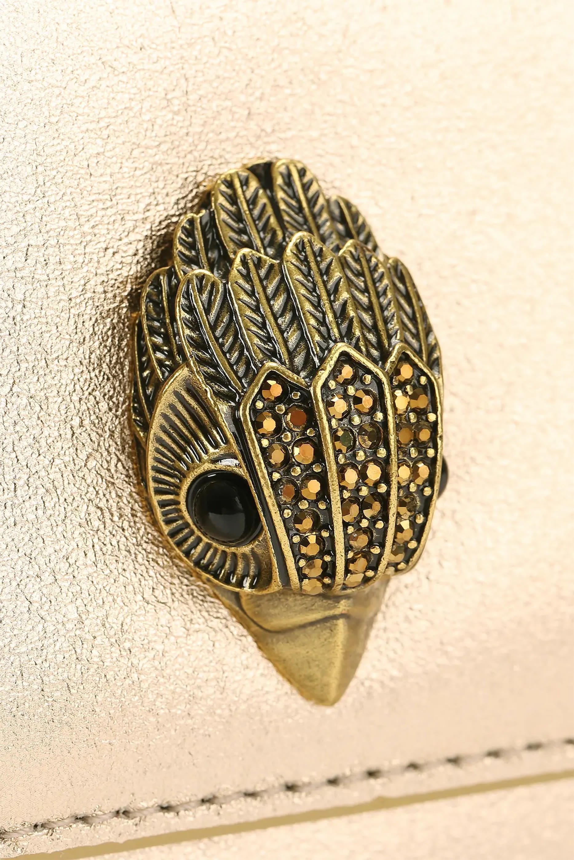 حقيبة كتف سولان جلد ناعم