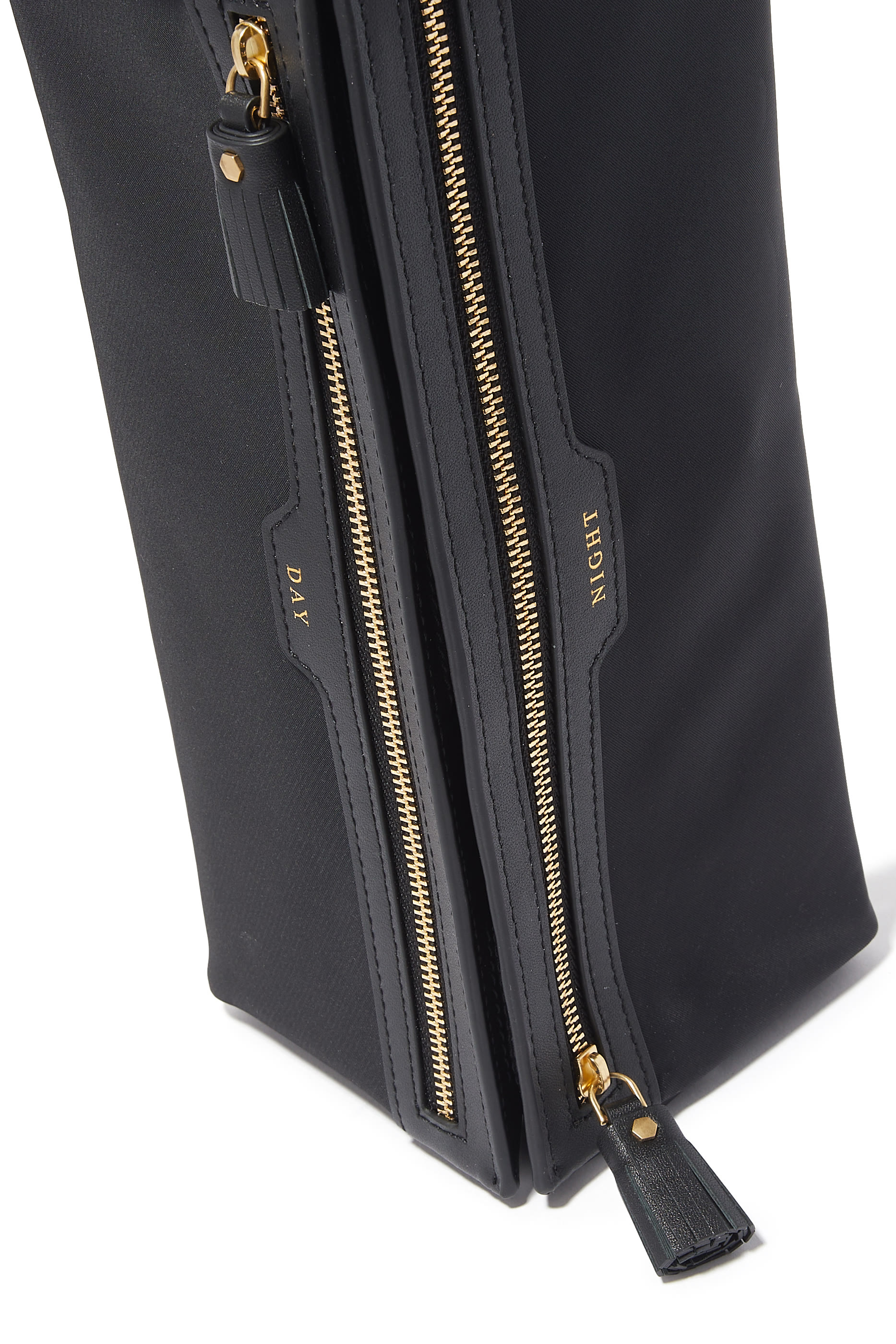 حقيبة نايت اند داي صغيرة