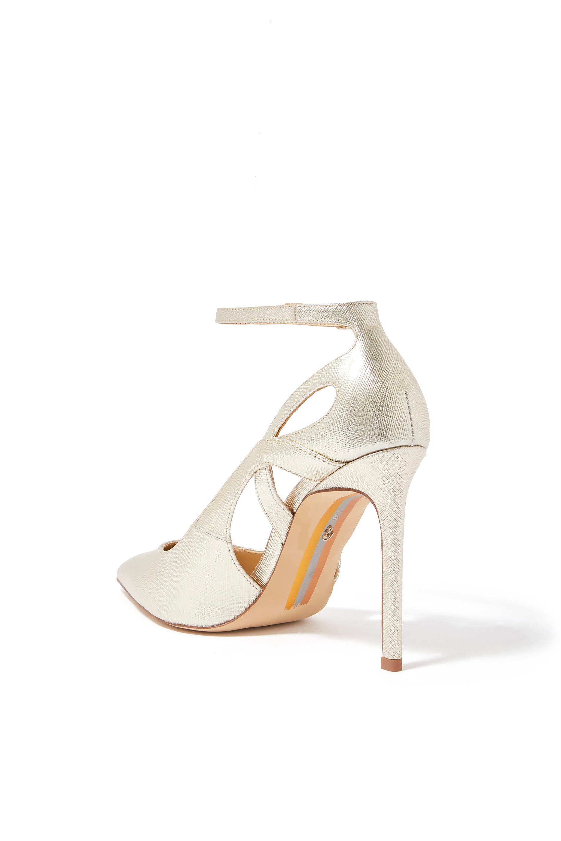 حذاء كلاسيكي أديليسا بسير كاحل 105 جلد