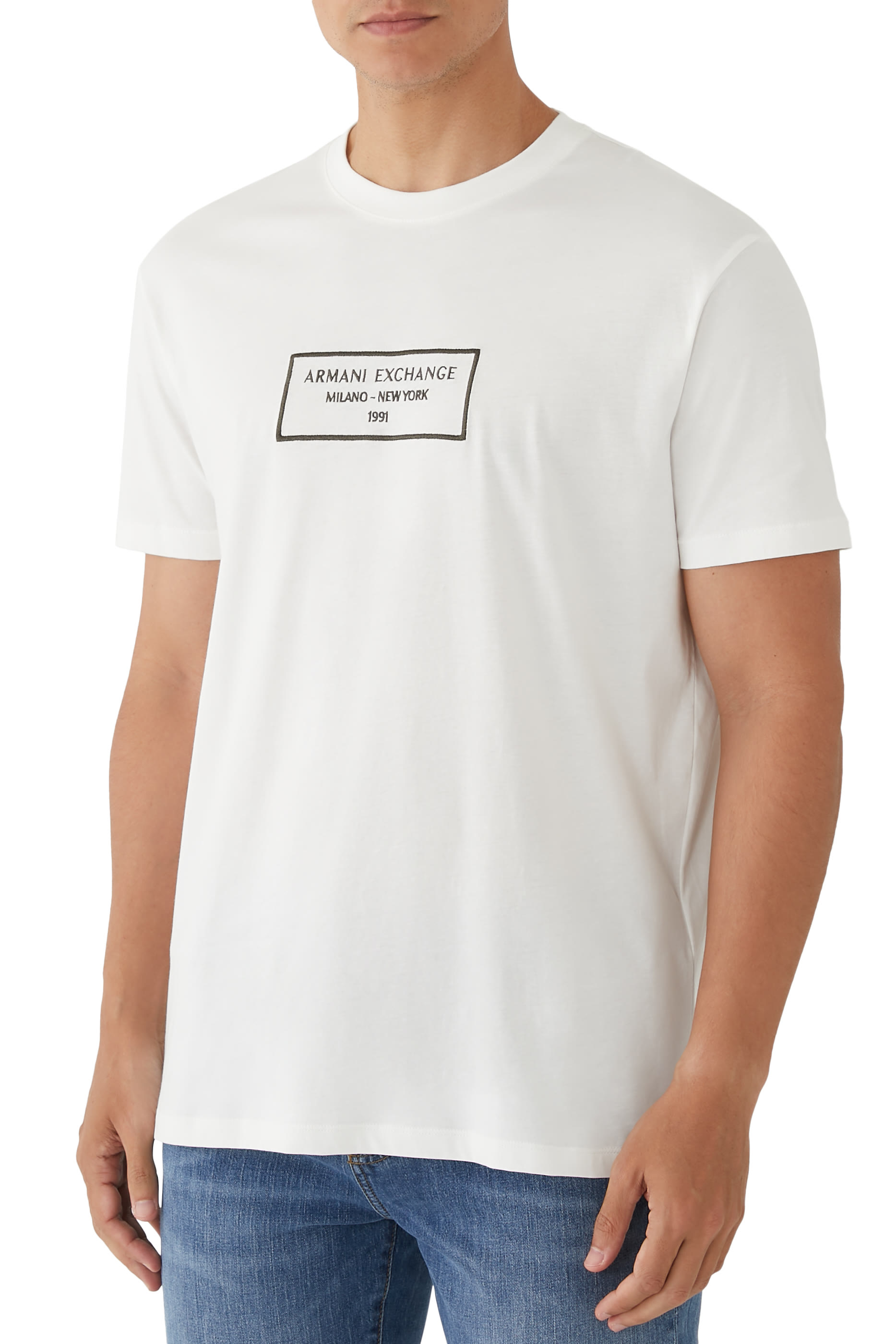 تيشيرت بشعار الماركة