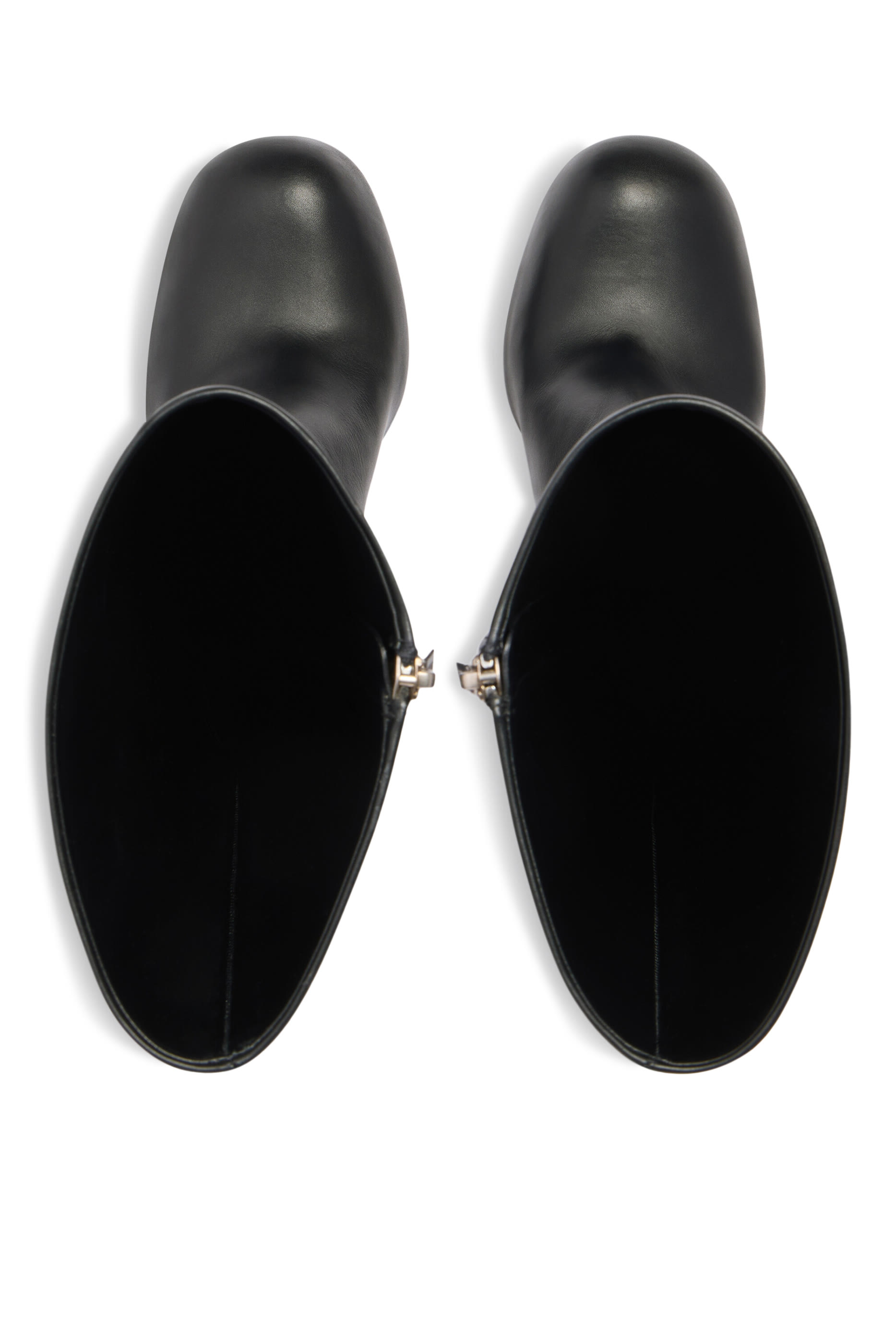 حذاء بوت فارغو 100