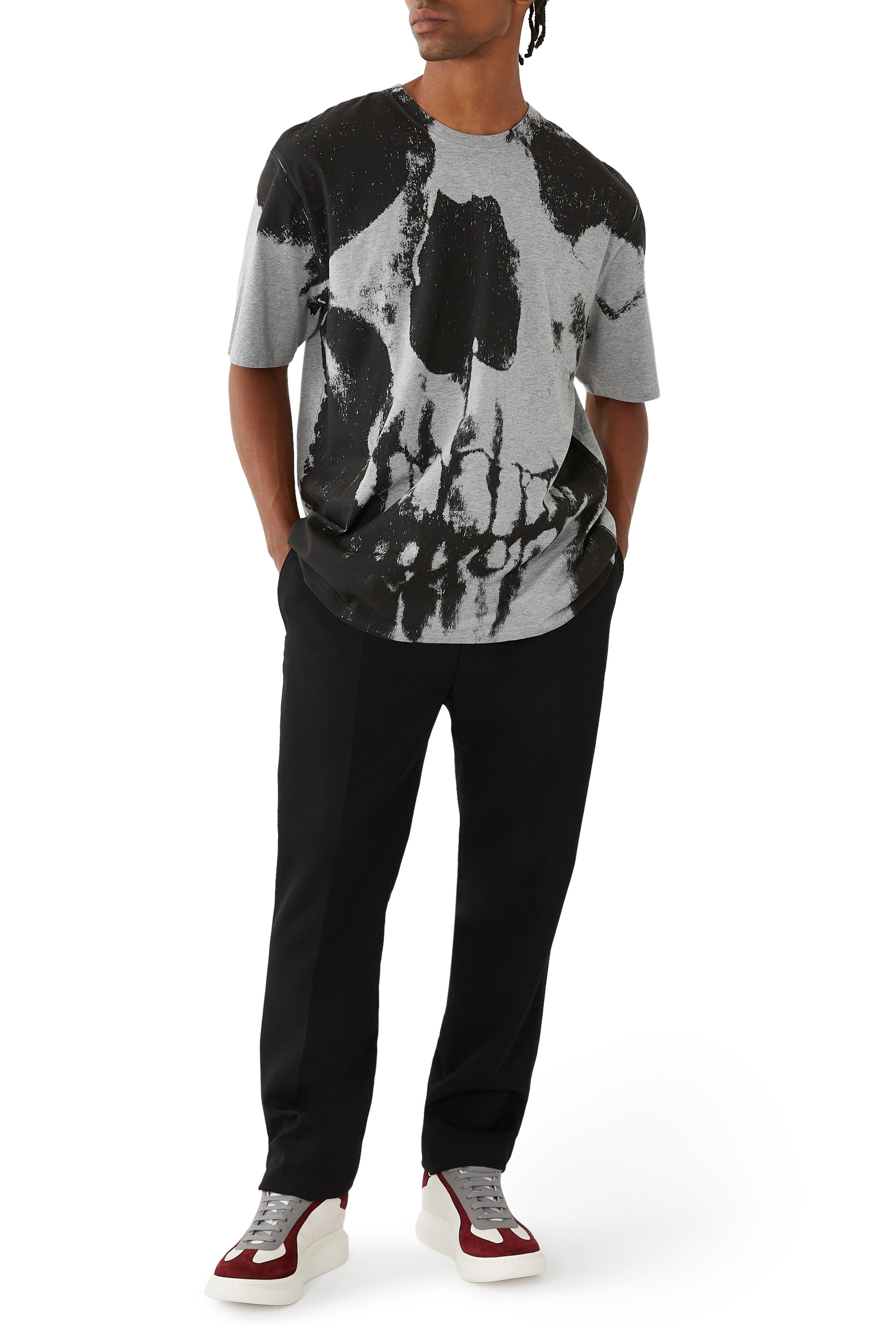 تيشيرت بطبعة جمجمة