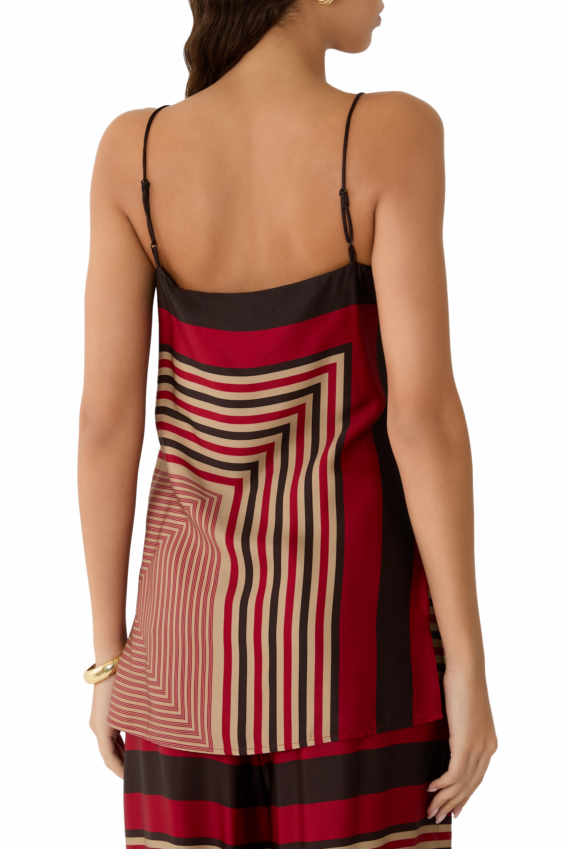 بلوزة إينا بنقشة يلفا