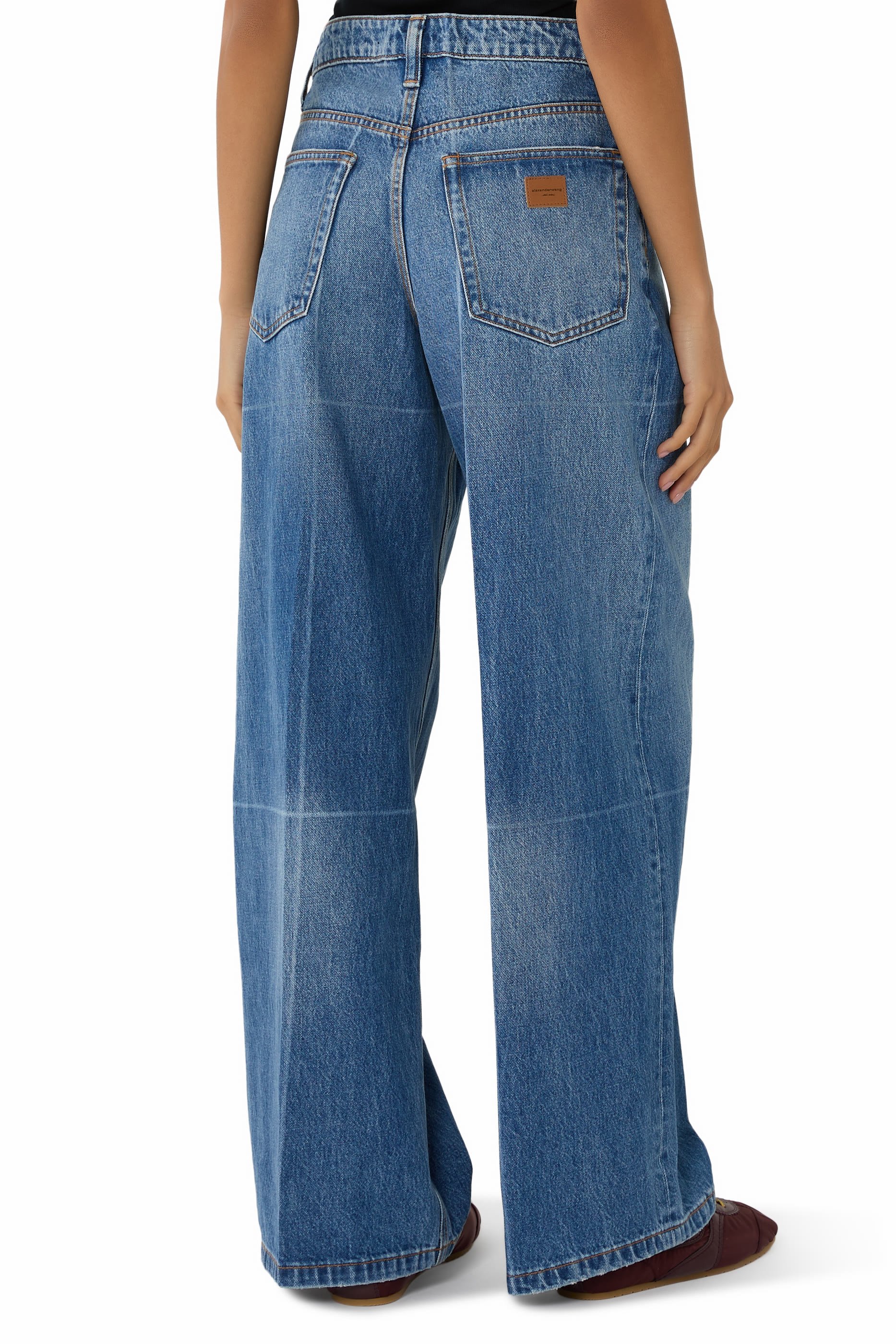 بنطال جينز فولدلاين بقصة ساق واسعة مستقيمة