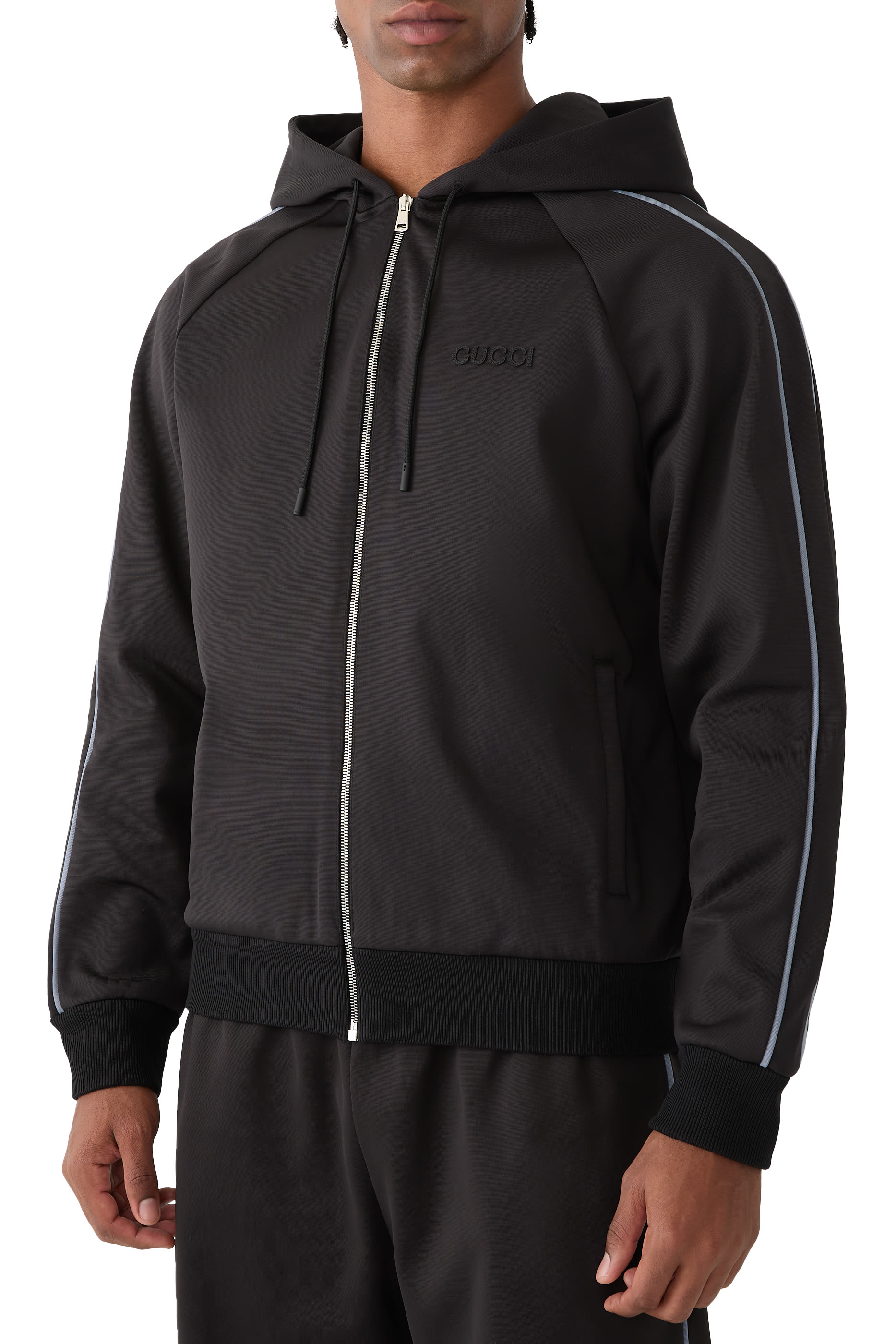 جاكيت بسحاب وتطريز جيرسيه