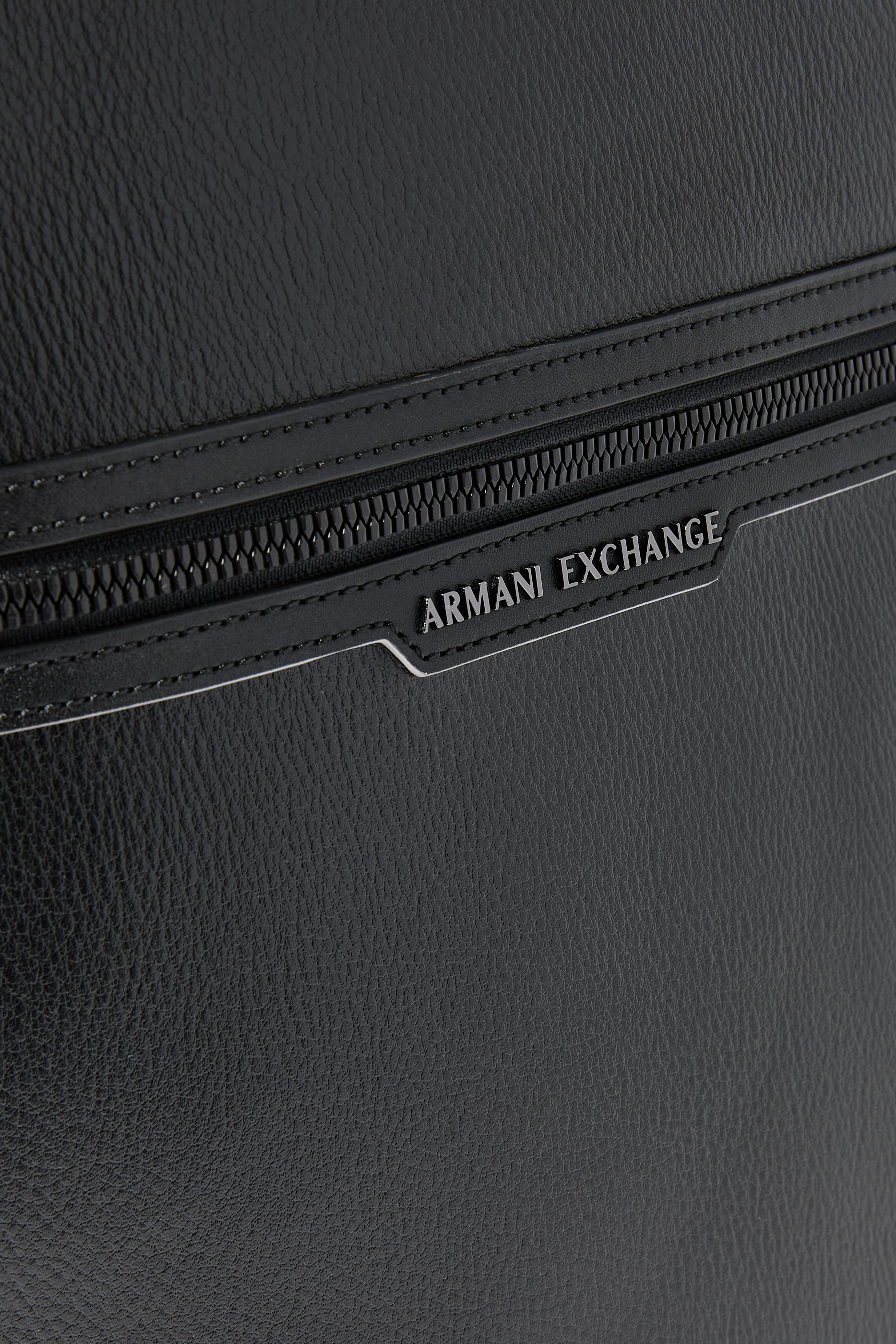 حقيبة ظهر سيدريك بجيب بسحاب