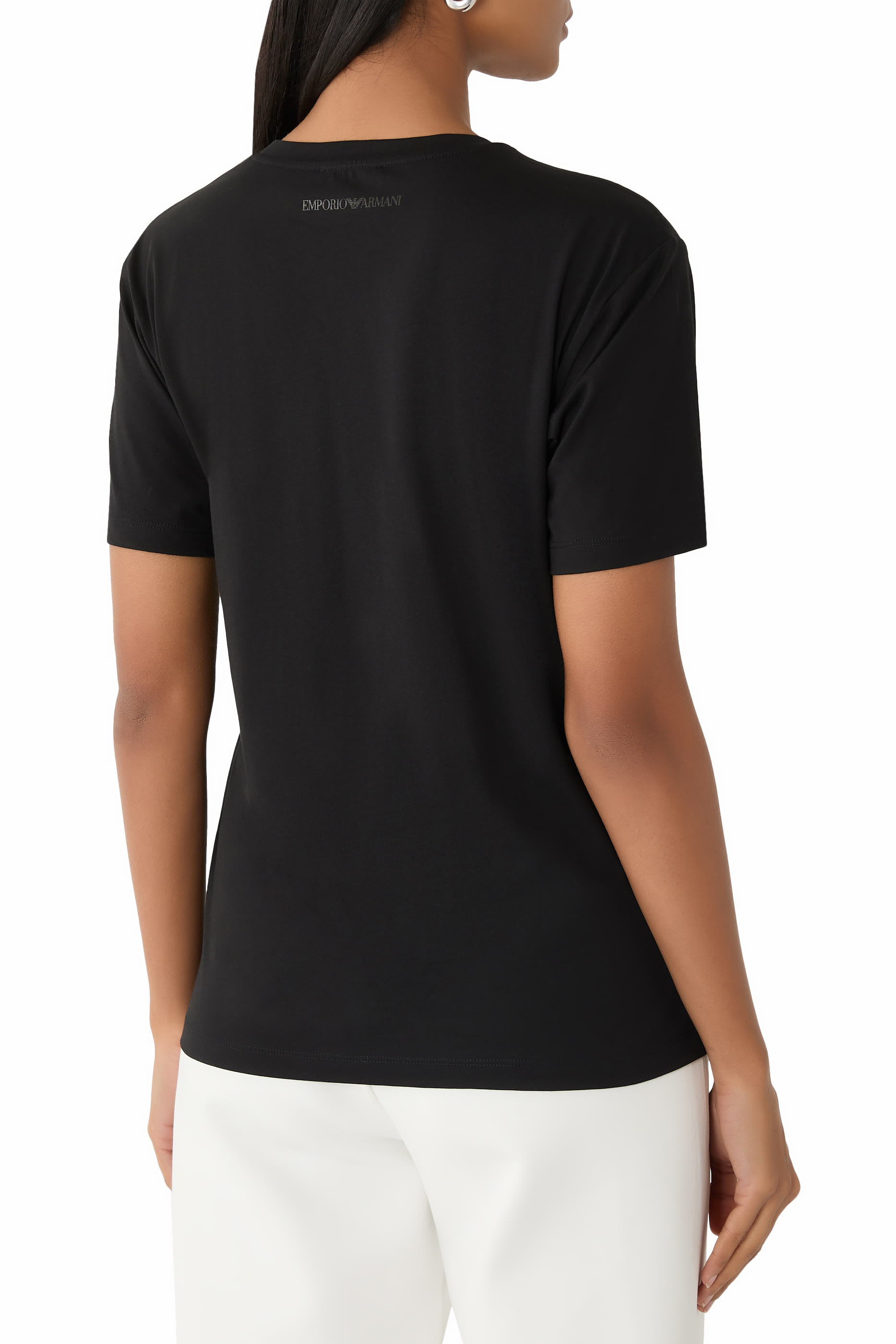 تيشيرت بشعار الماركة