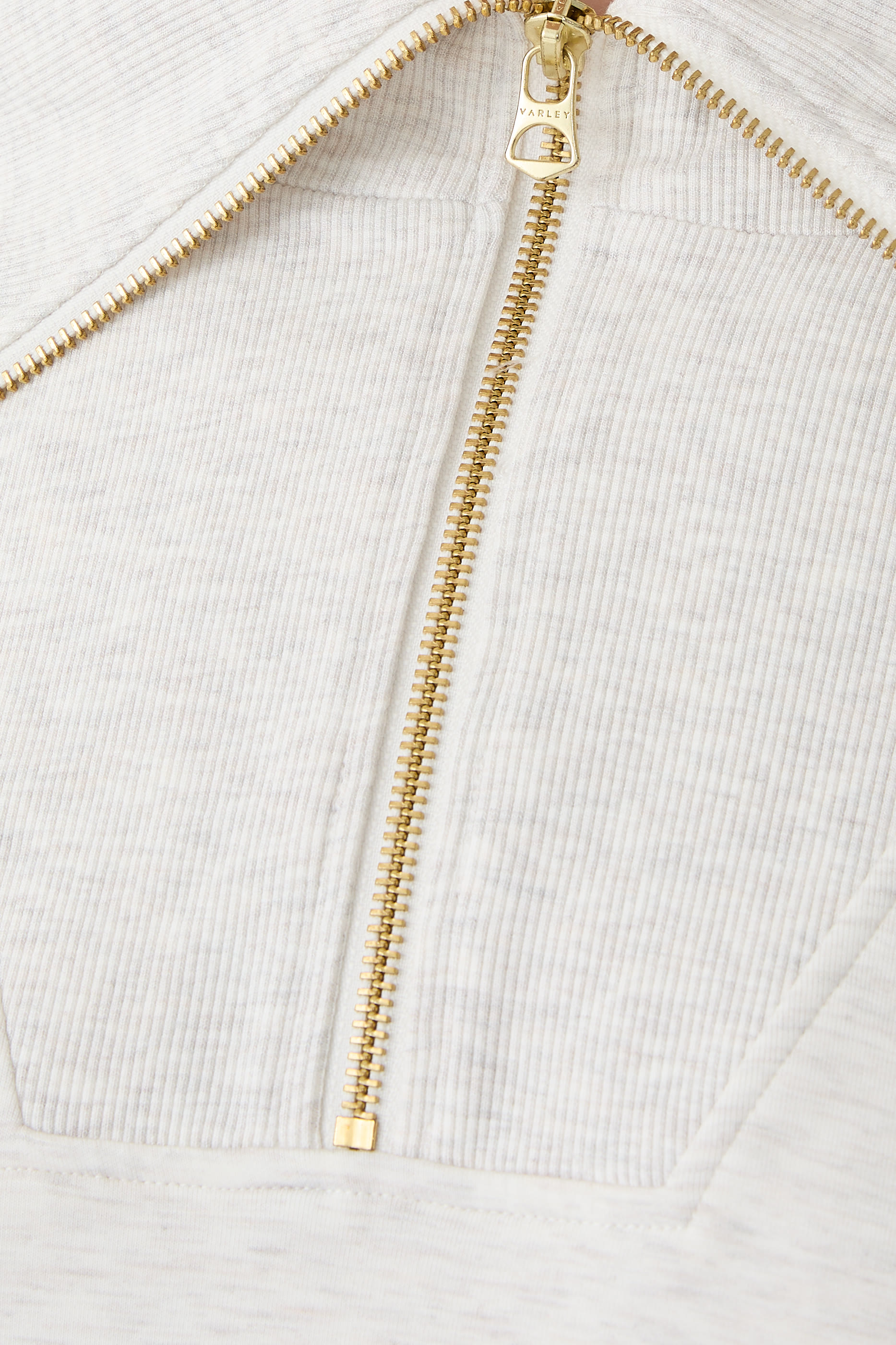 سترة كاثرين بسحّاب قصير