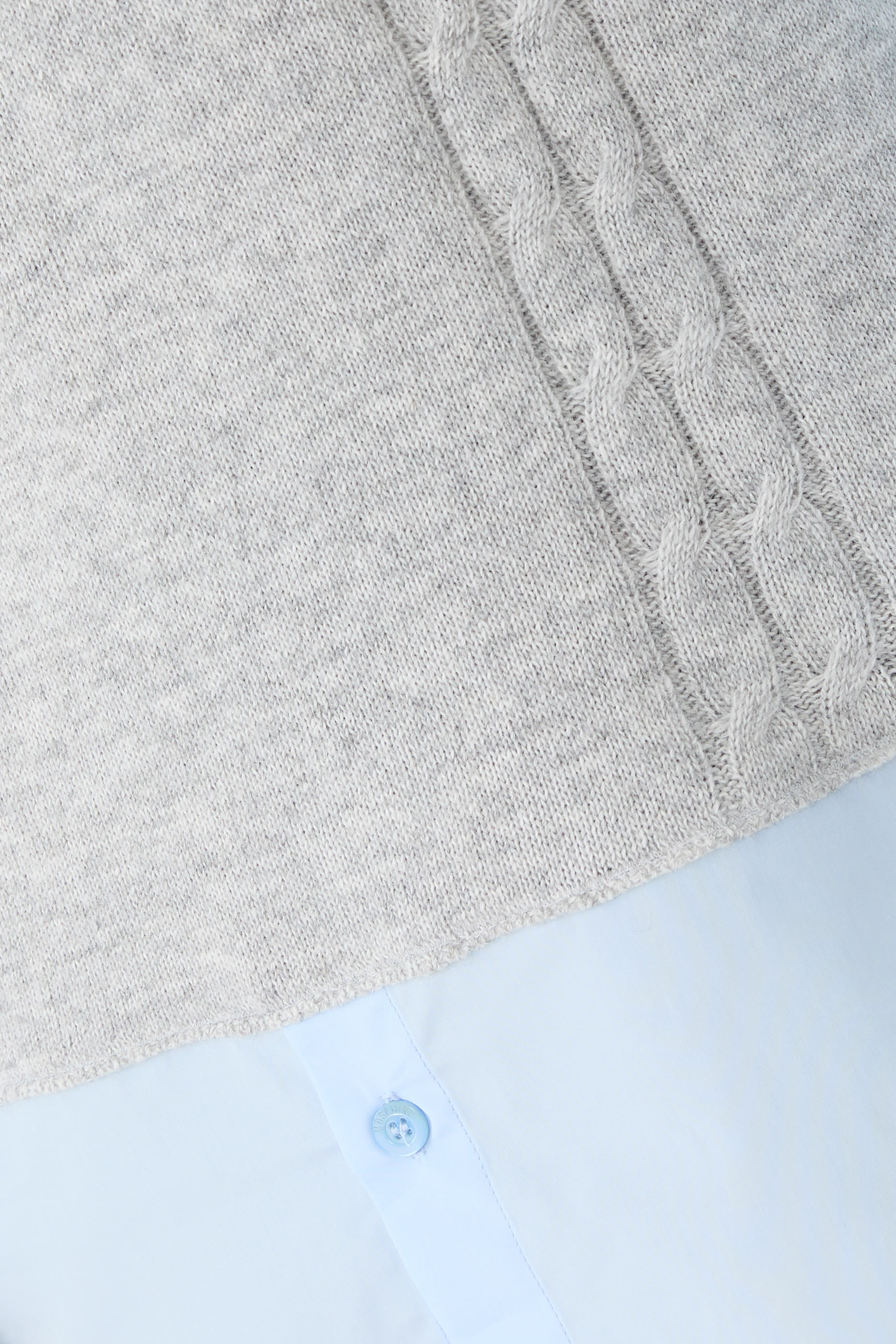 سترة من مزيج الصوف والكشمير