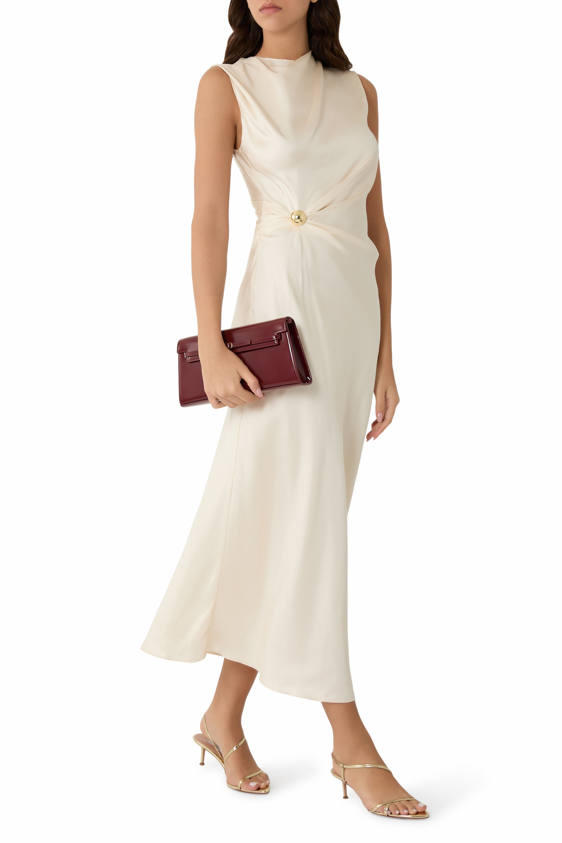 فستان روان درابيه مزين بحلية معدنية