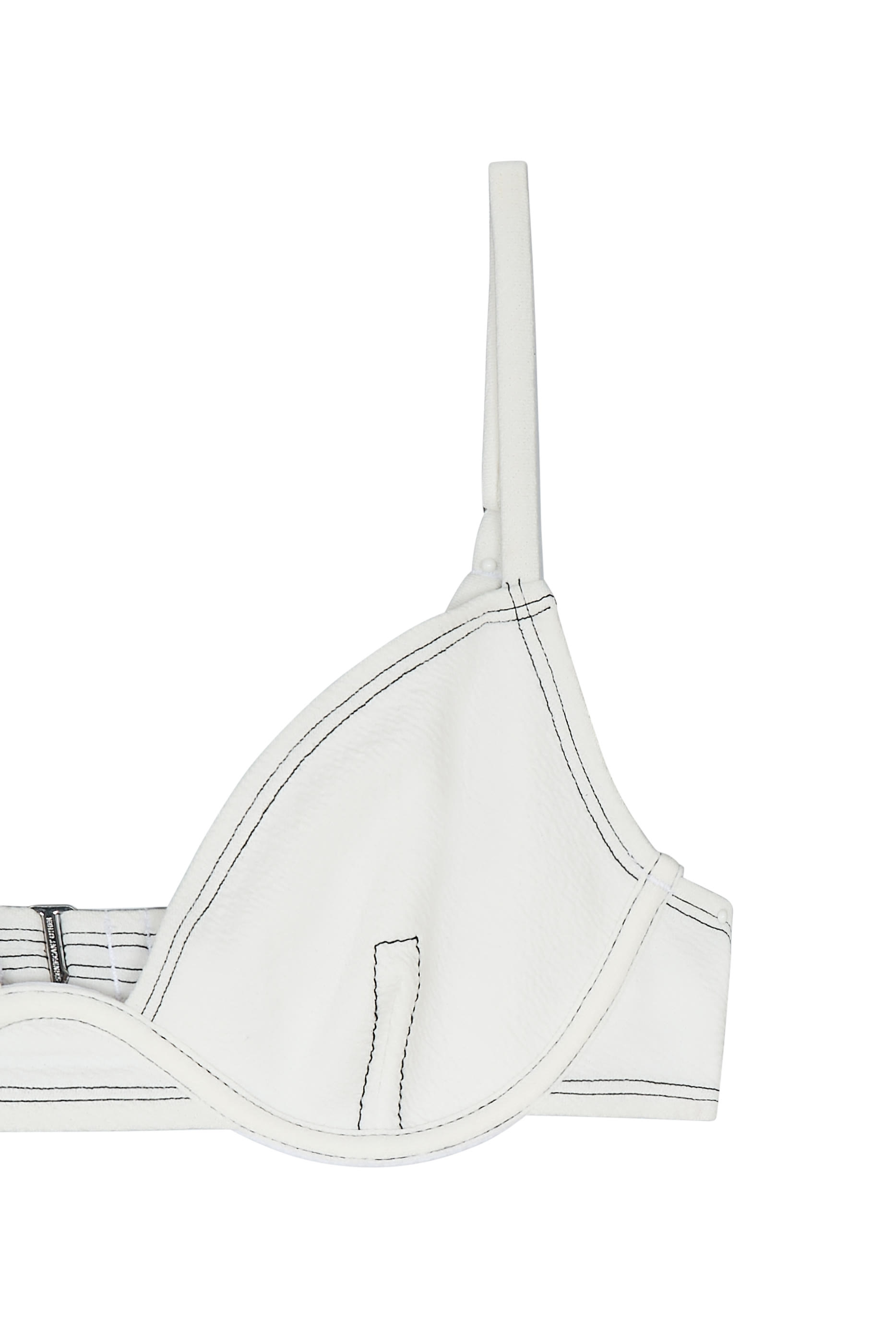 بلوزة بالكونيت كورين