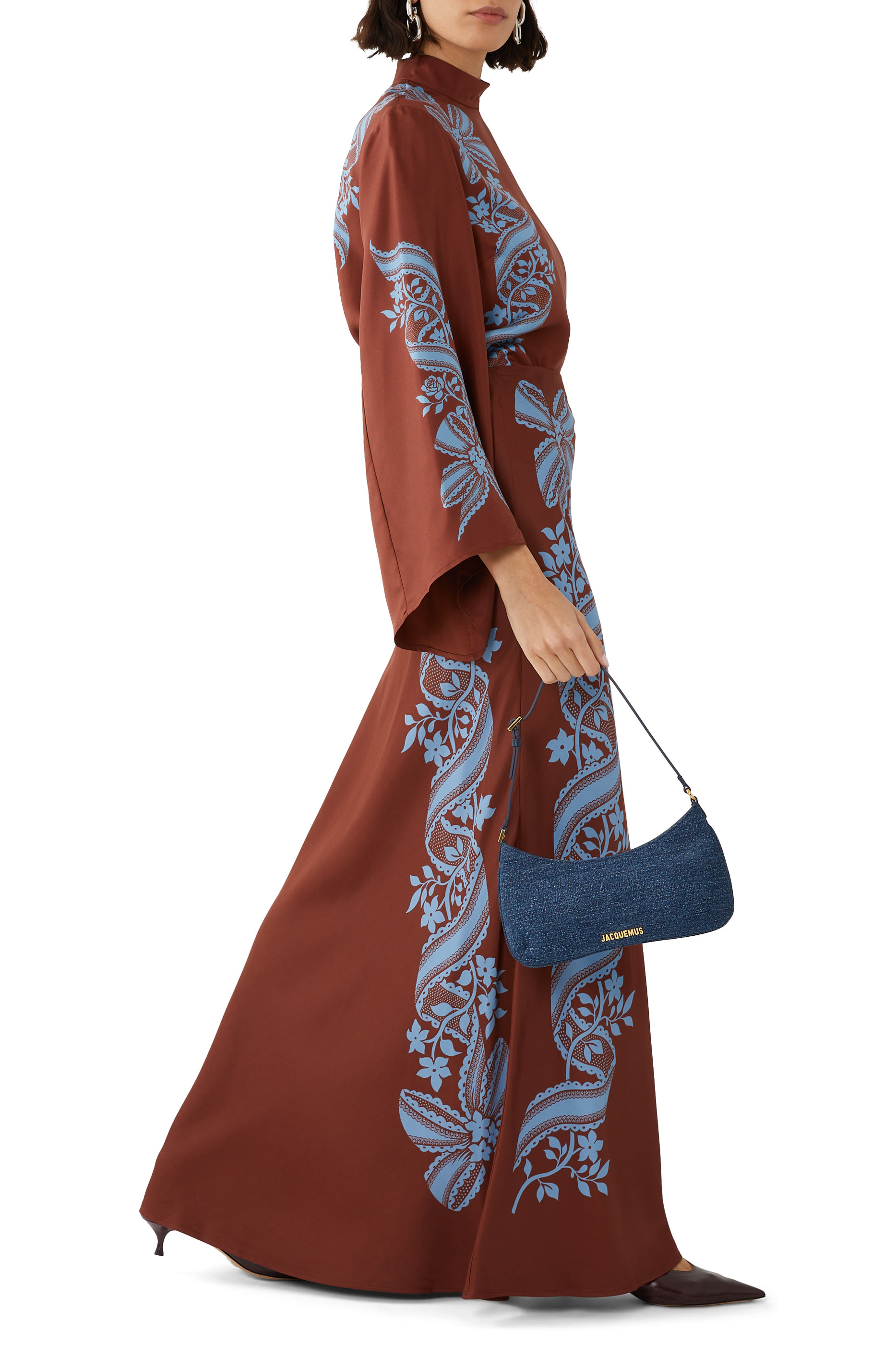 تنورة طويلة ستان