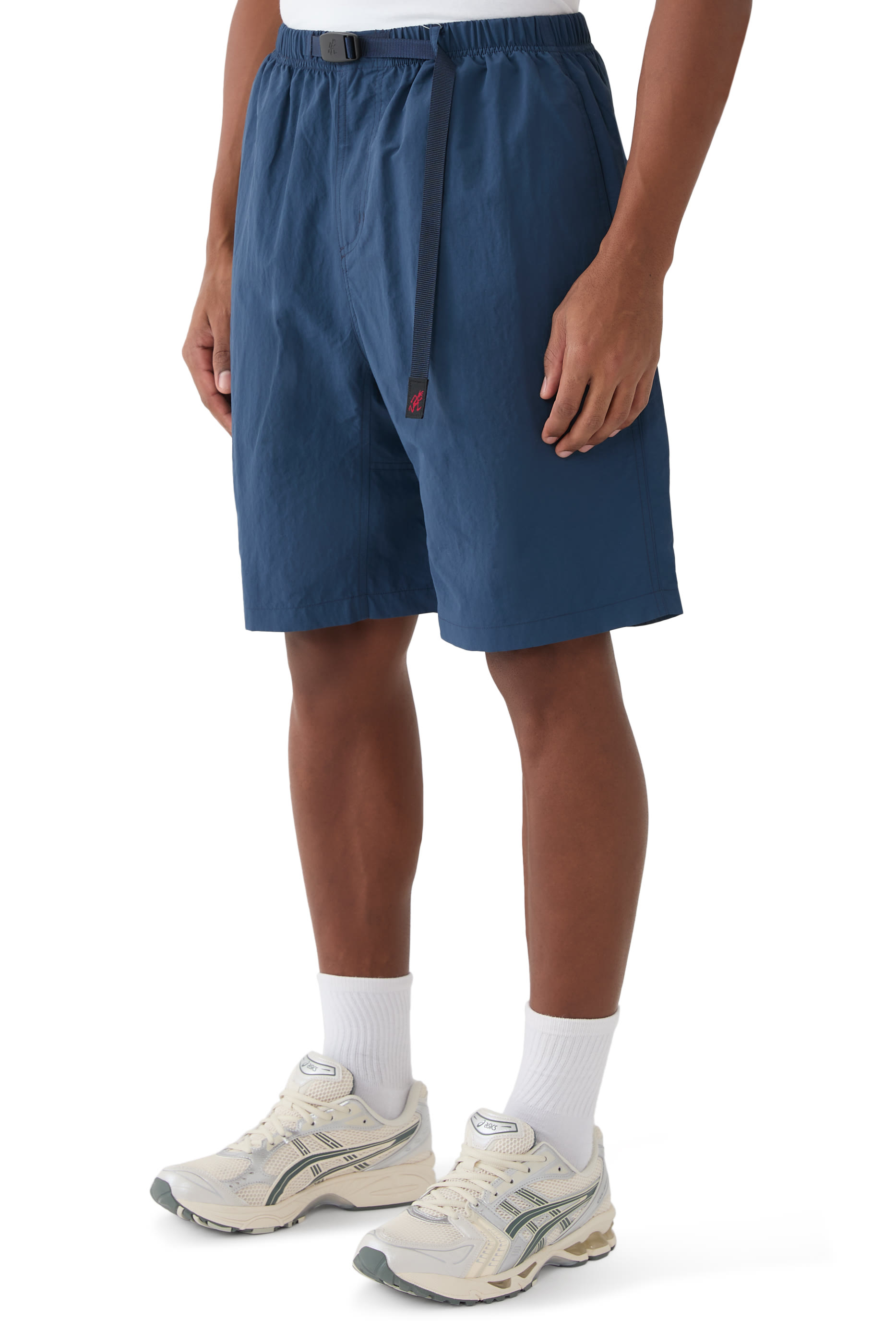 شورت بقصة فضفاضة نايلون