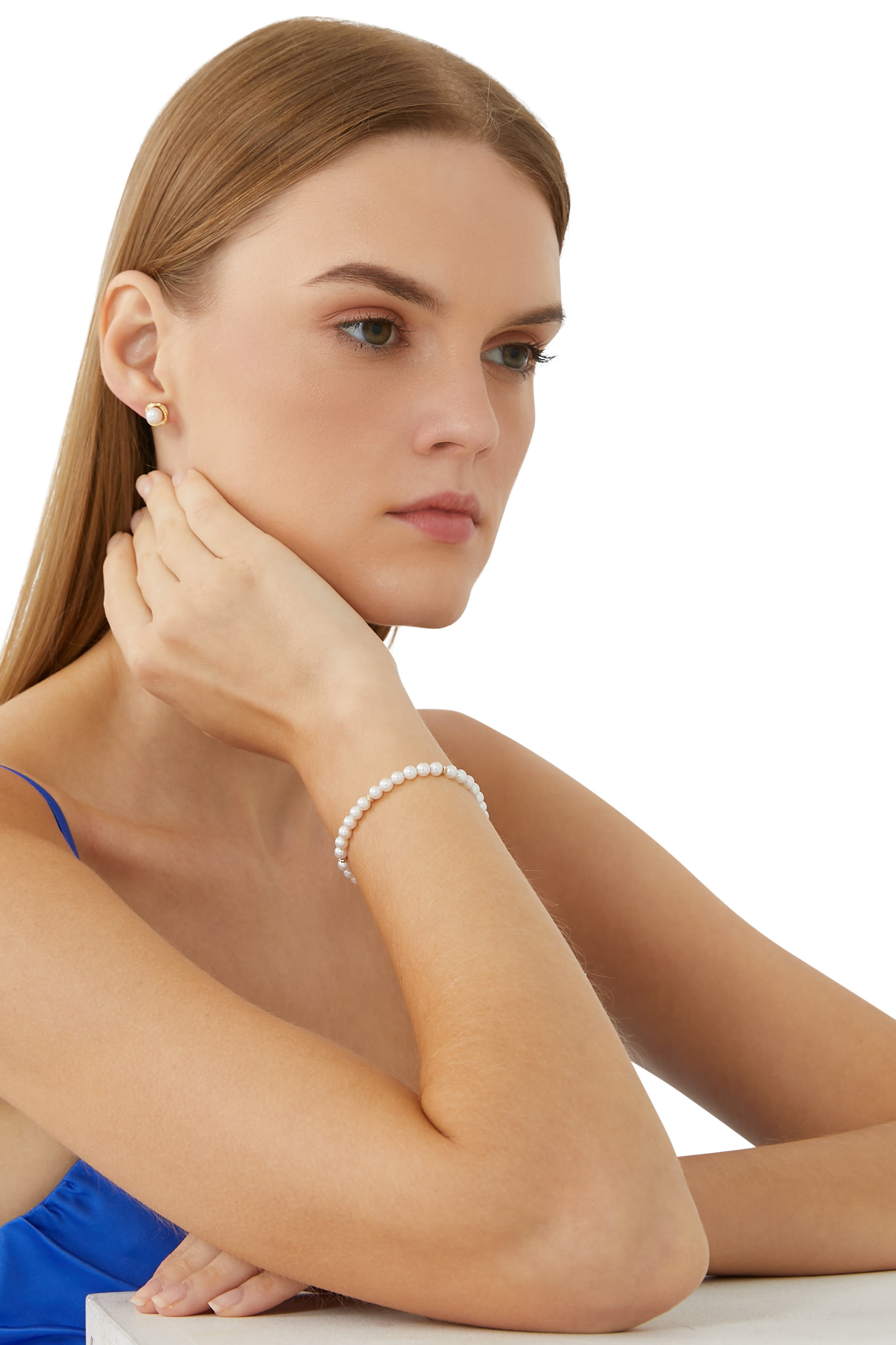 أقراط إنفينتي بتصميم متقاطع مرصعة بلؤلؤ والماس ذهب أصفر عيار 18