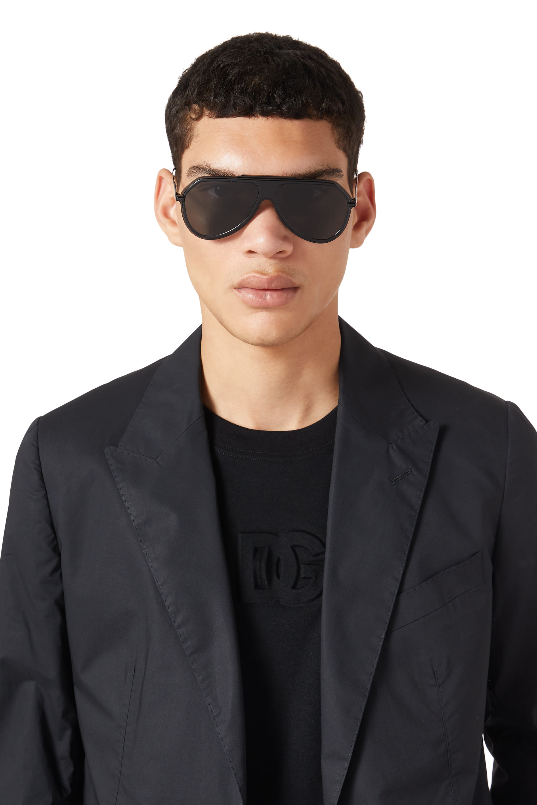 نظراة شمسية كلاسيكية بشعار الماركة معدن