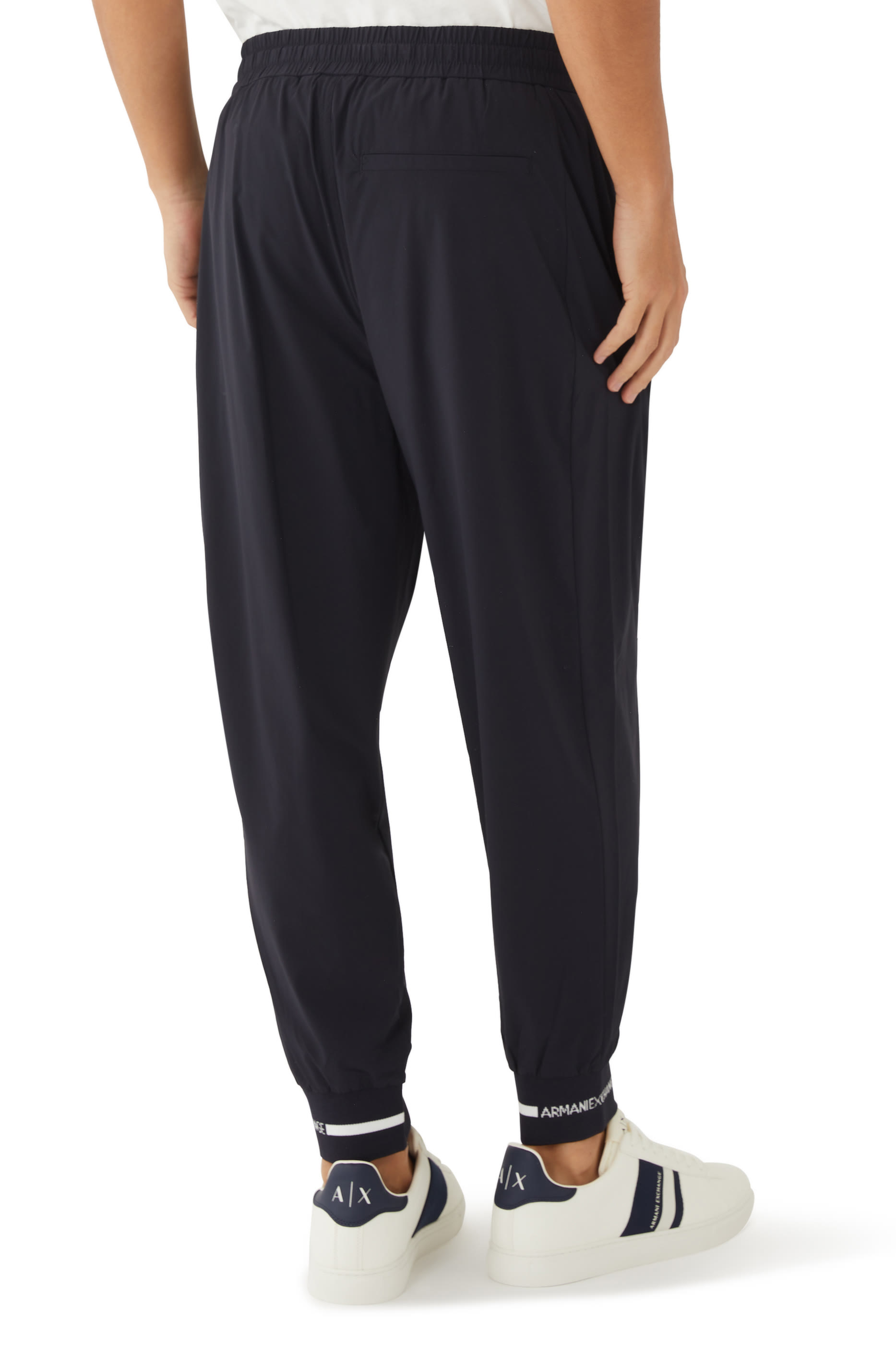 بنطال رياضي أكوا