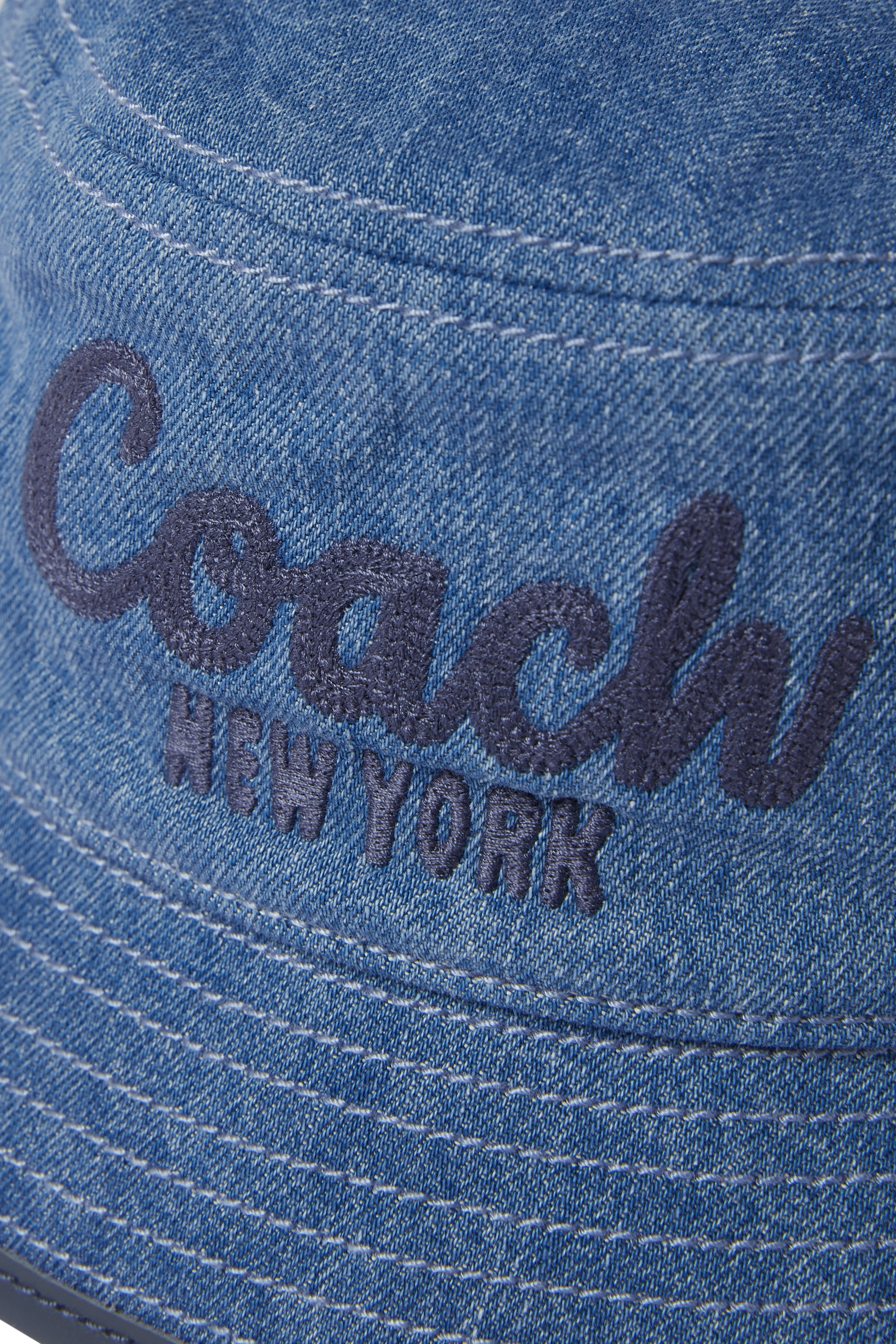 قبعة باكيت دنيم مطرزة بشعار 1941