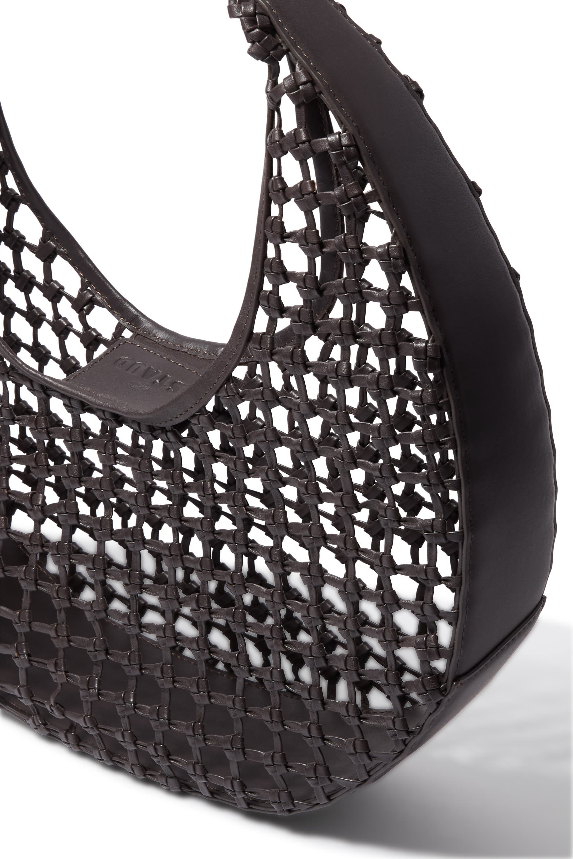 حقيبة يد صغيرة بتصميم هلال معقود يدويًا