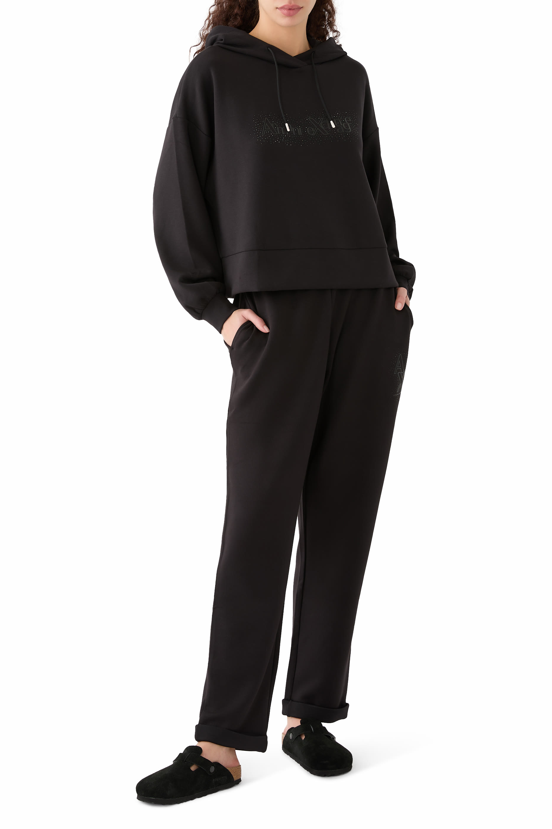 سويت شيرت بغطاء رأس وشعار الماركة