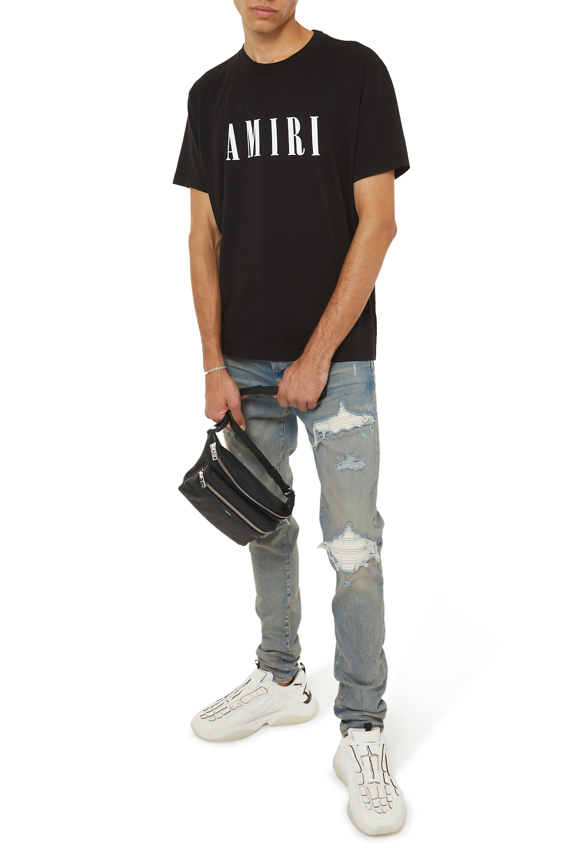 تي شيرت بشعار الماركة