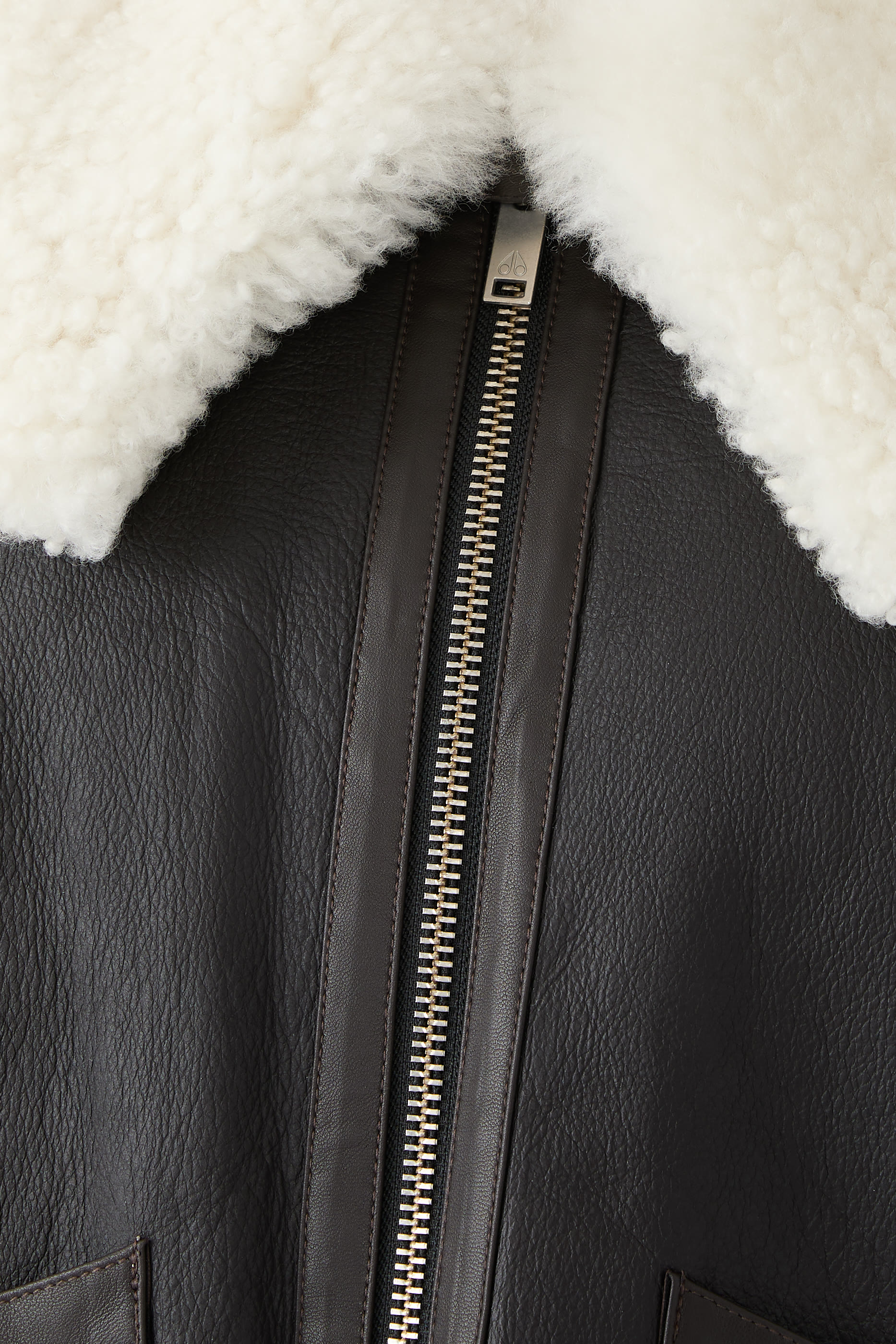 جاكيت بايلوت ام تي دي بفرو