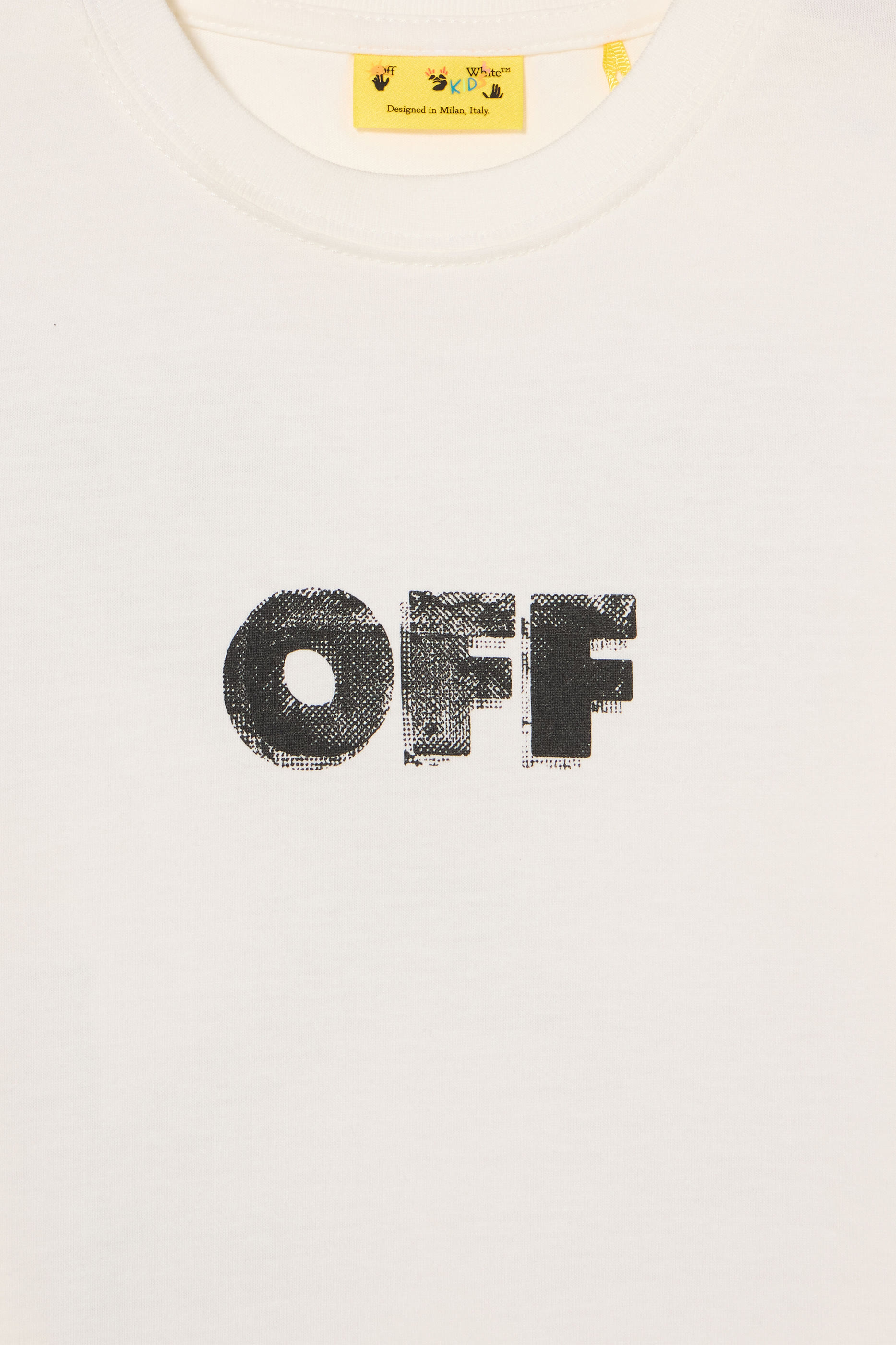 تيشيرت بنقشة أسهم للأطفال