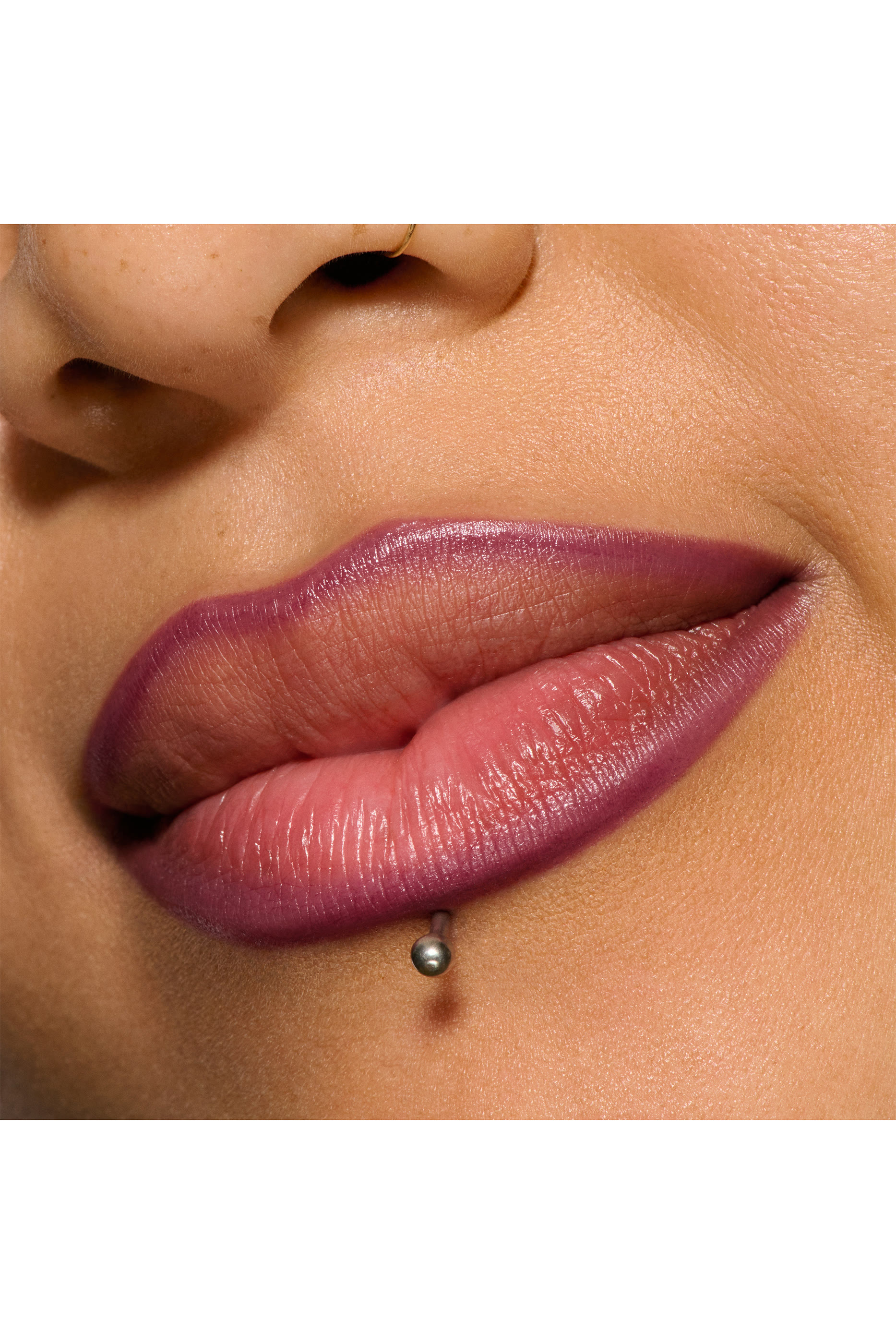 قلم شفاه ليبليزر لامع