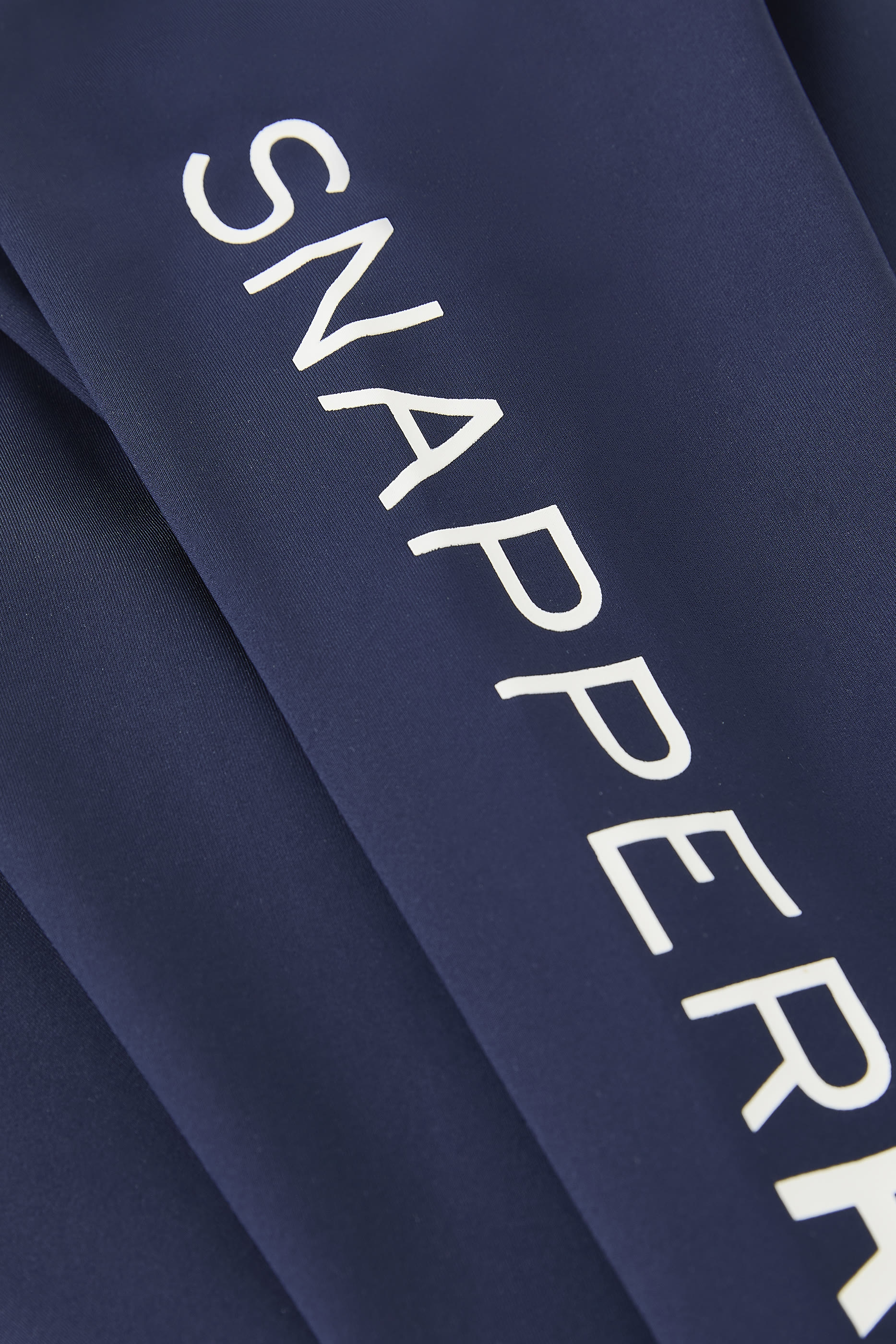 بلوزة راش مستدامة بأكمام طويلة للأطفال