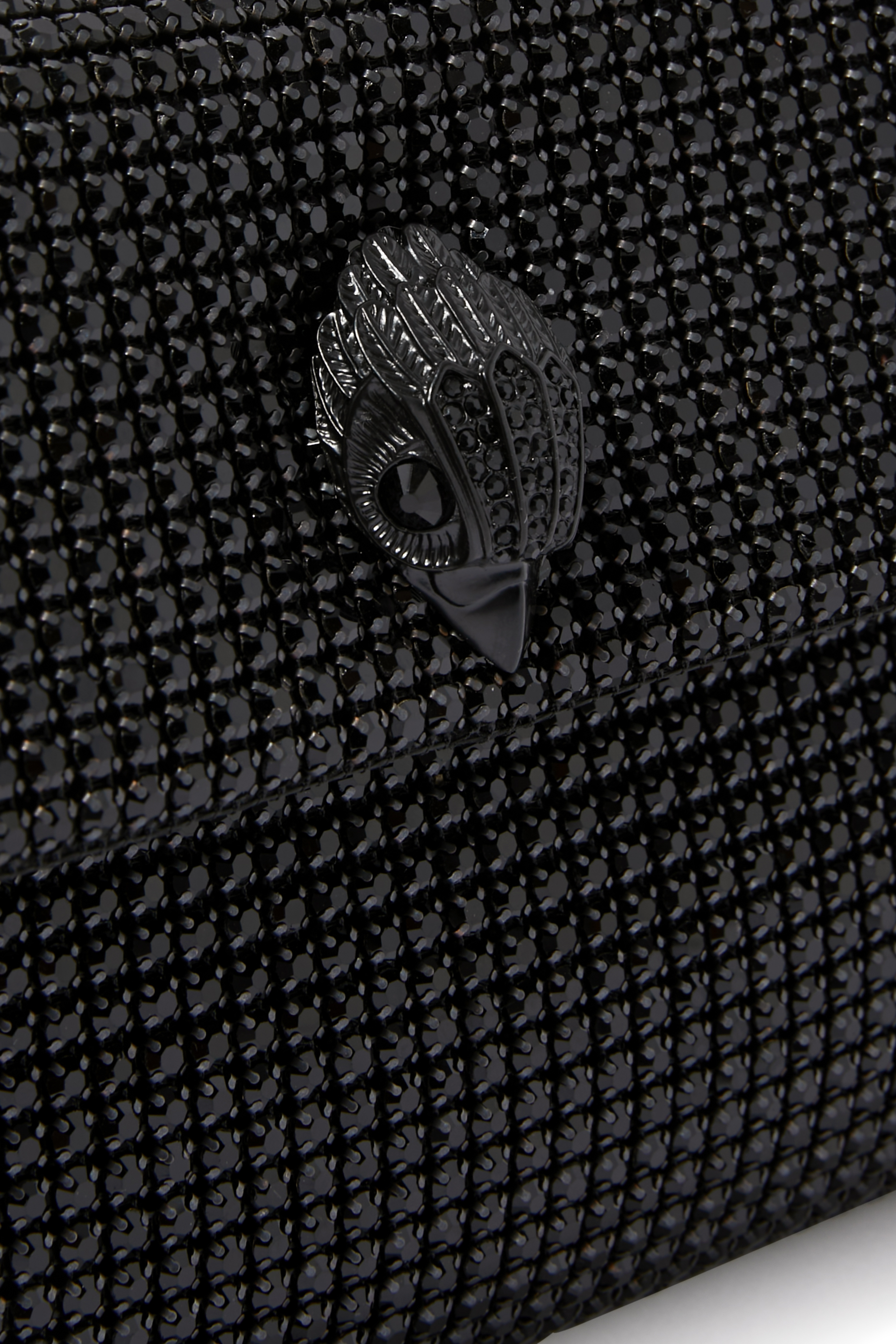 حقيبة كروس بارتي صغيرة